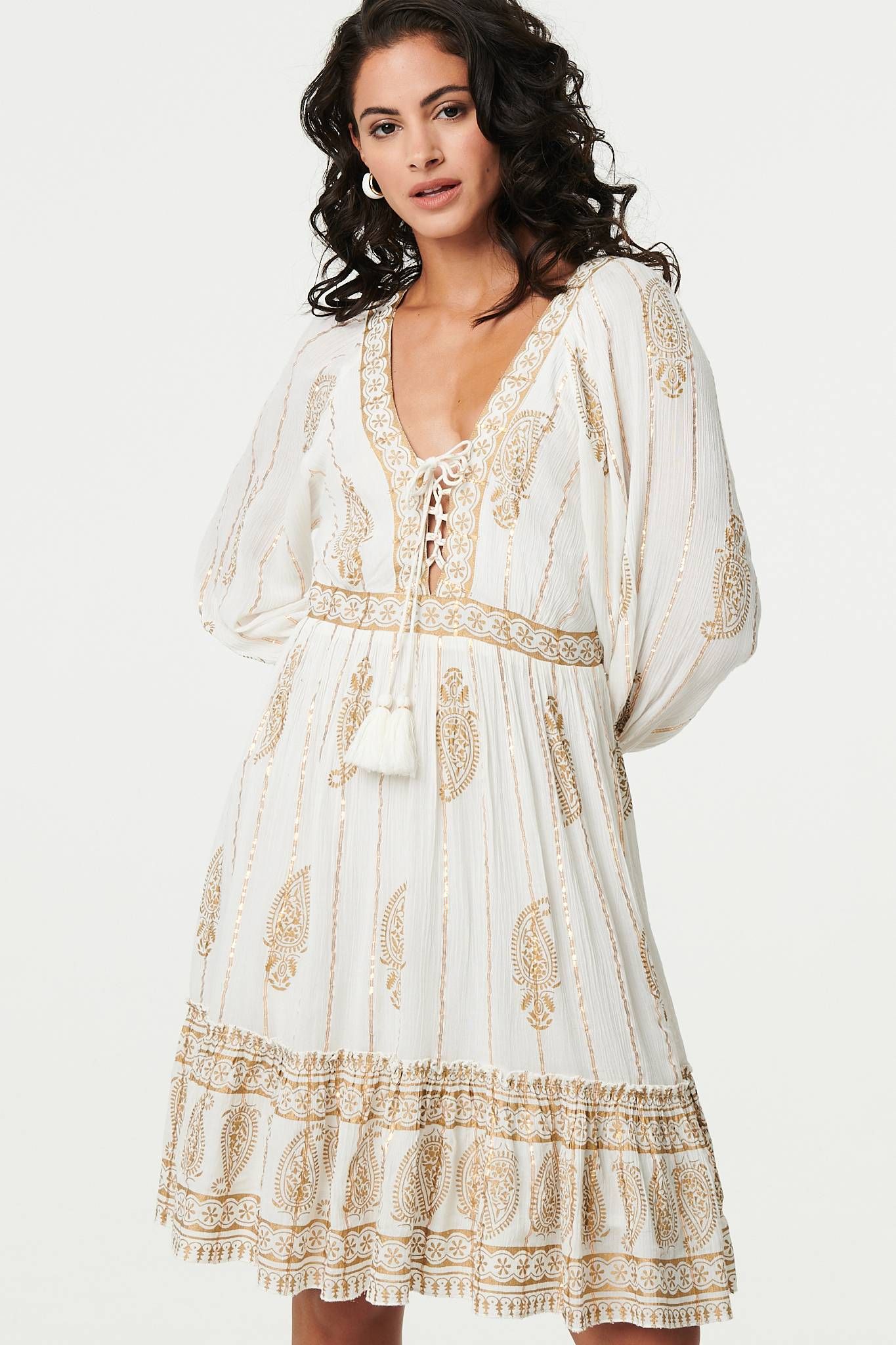 Izabel London Paisley Flared Sleeve Knee Length Dress