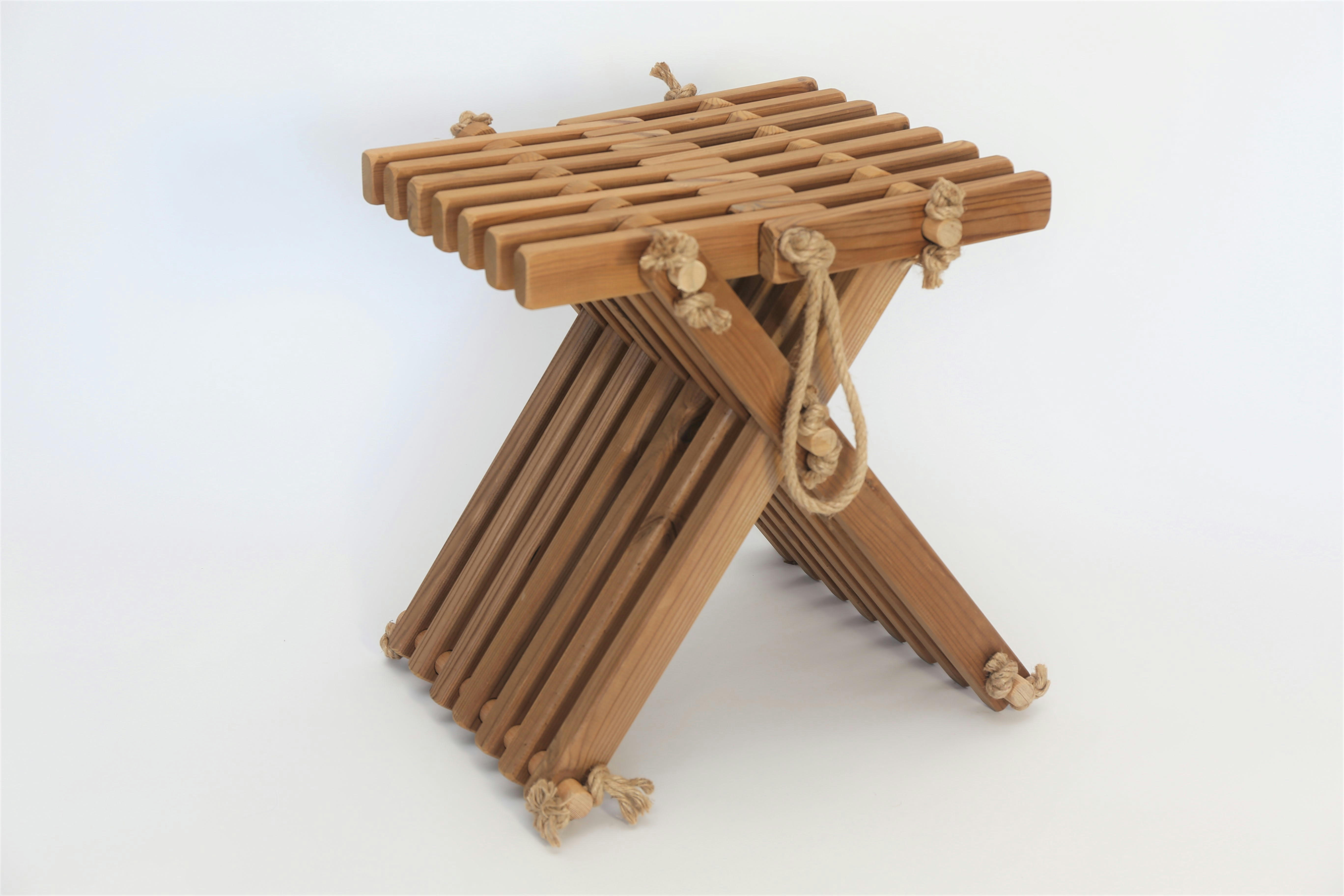 BUTTERFLY - Tabouret papillon - pin thermo