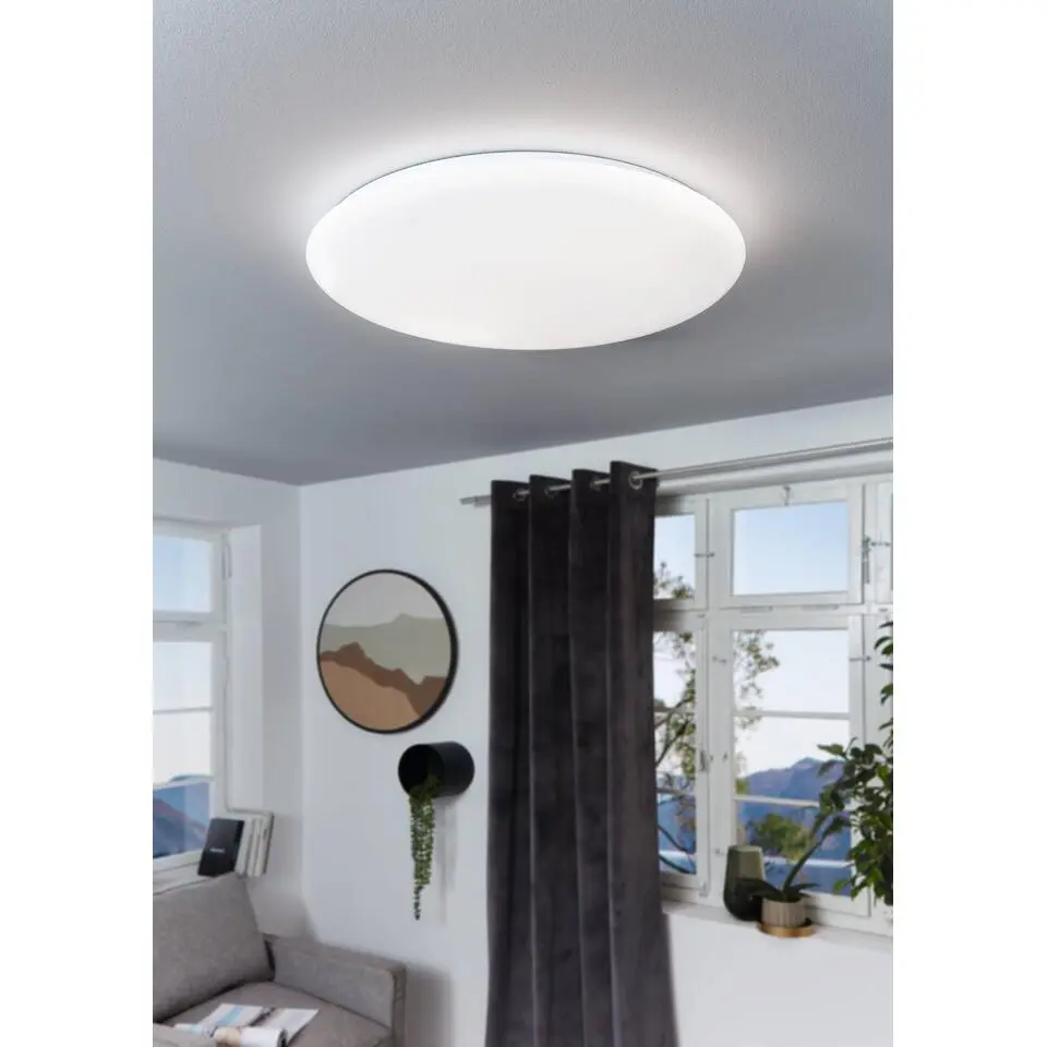 EGLOGironPlafondlamp-LED-&Oslash;76cm-Wit-Dimbaar