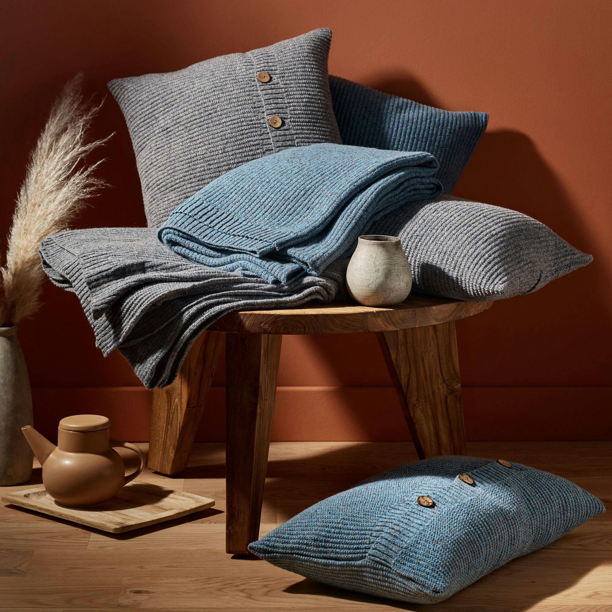 CHARLOTTE - Plaid en chaussettes recyclés 110 x 150 cm gris