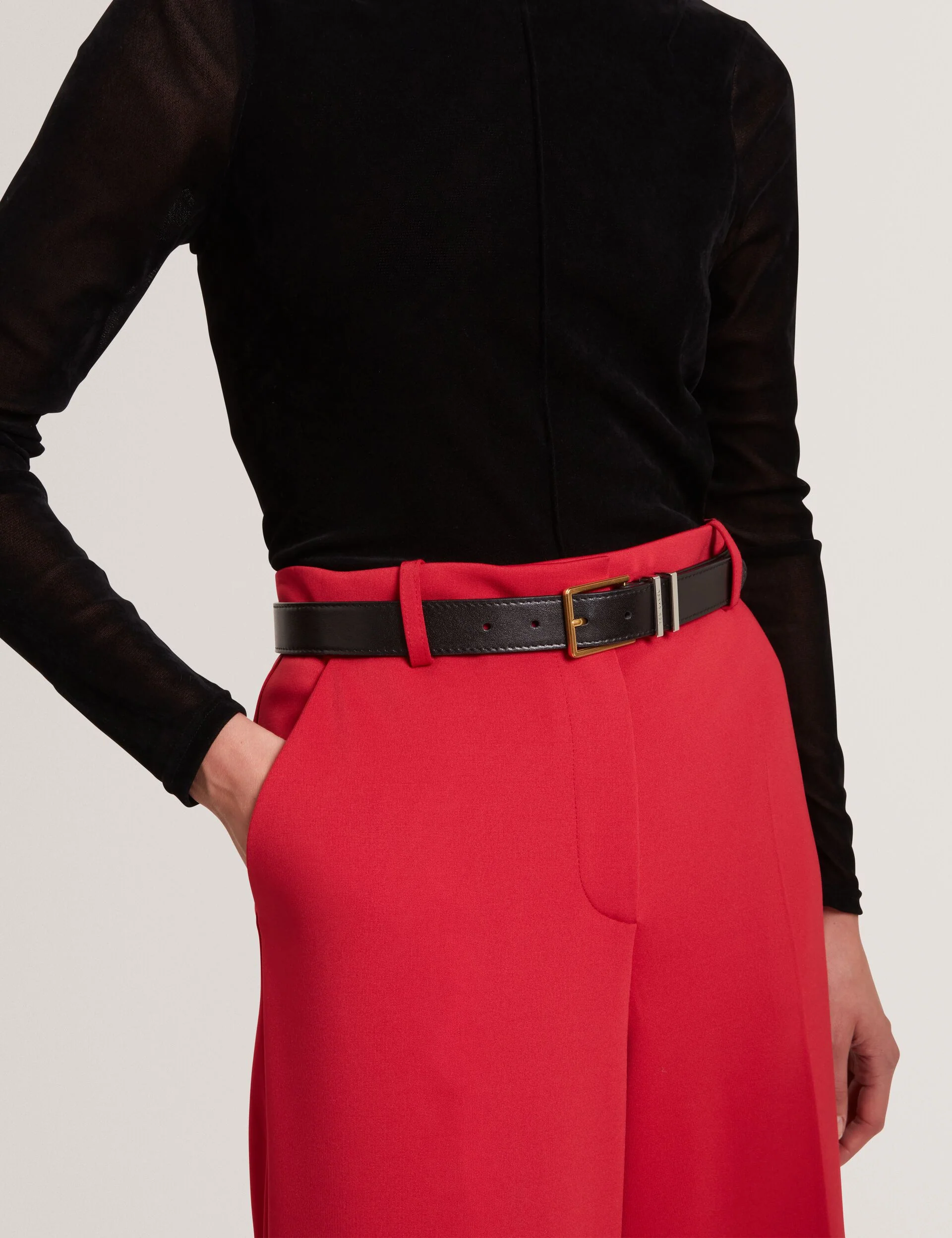 TALSII | BLACK