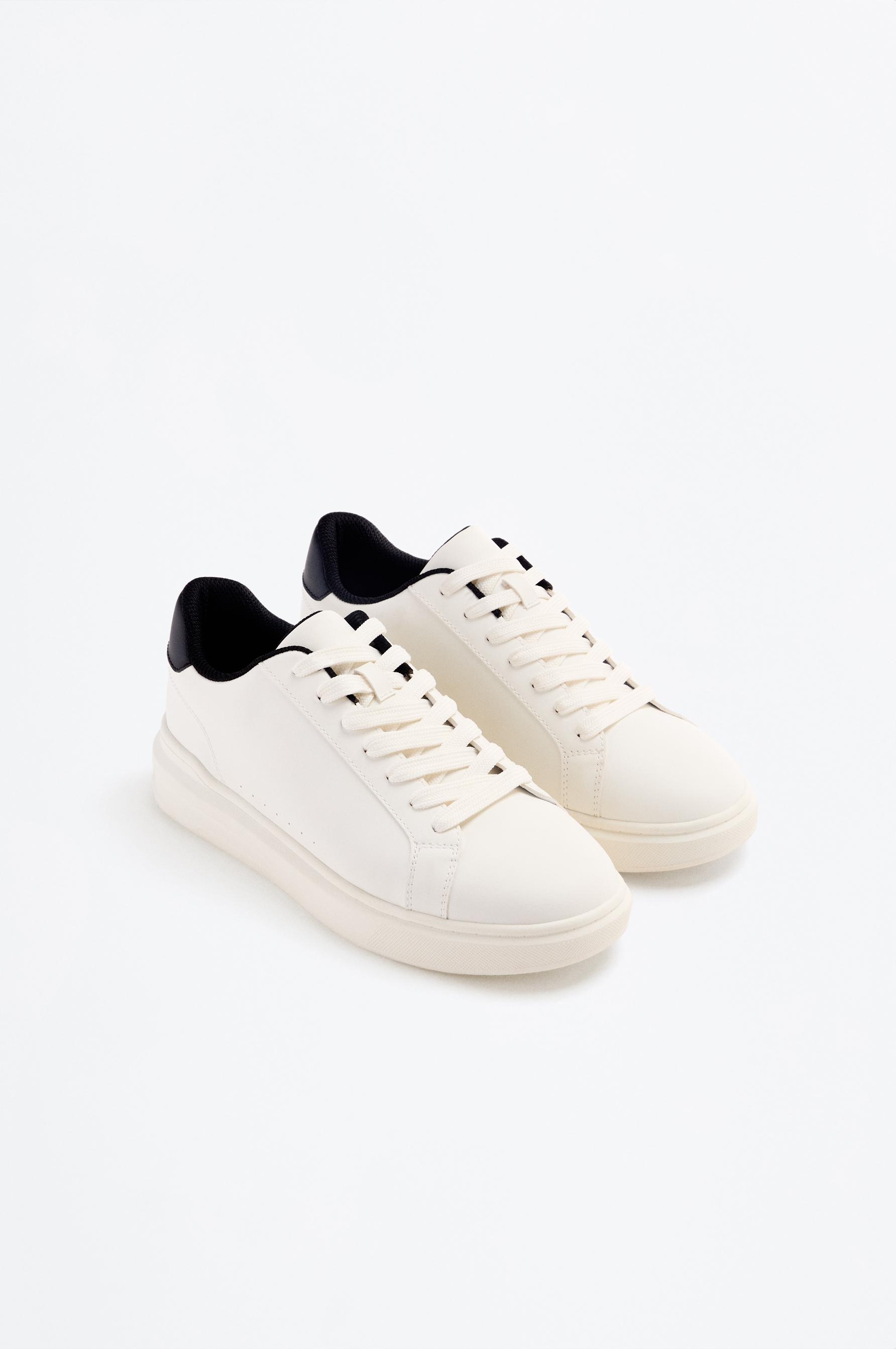 Zapatilla casual volumen