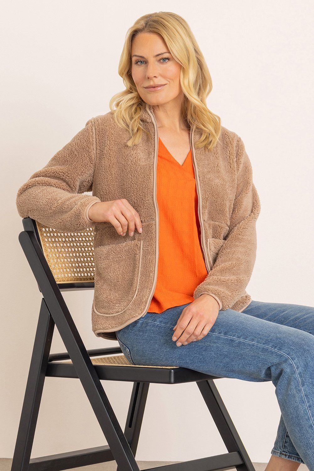 Klass. Lightweight Fleece Zip Up Jacket