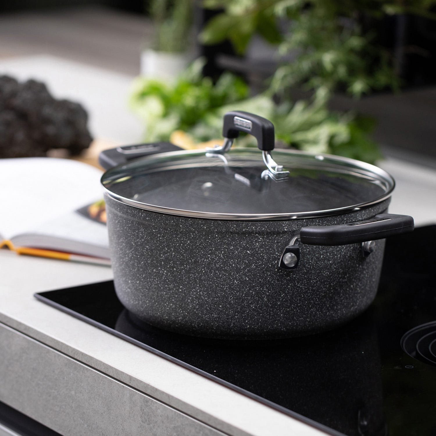 Casseruola New Petra Dark da 20 cm