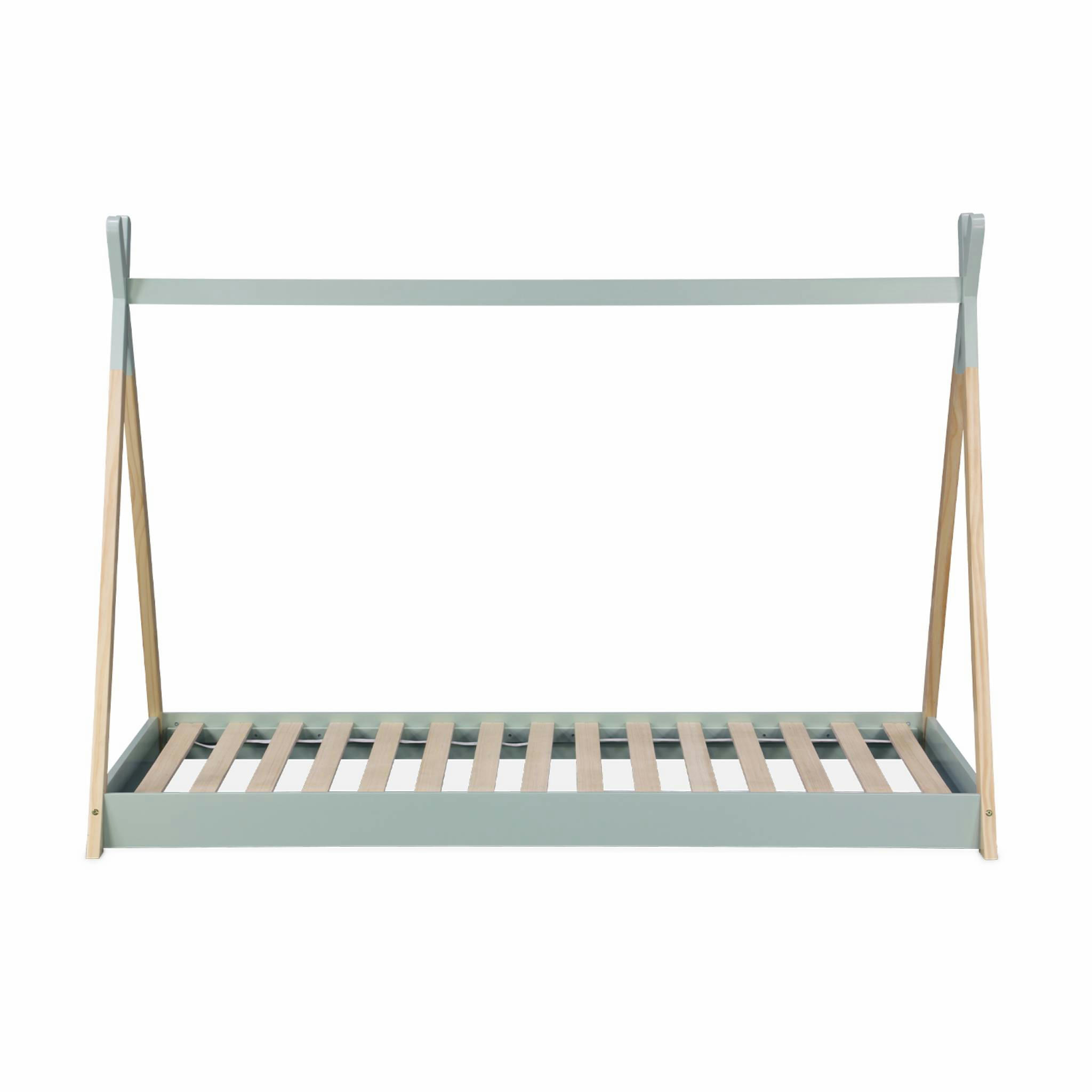 TOBIAS - Lit tipi 90x190 en bois massif, pin naturel vert céladon