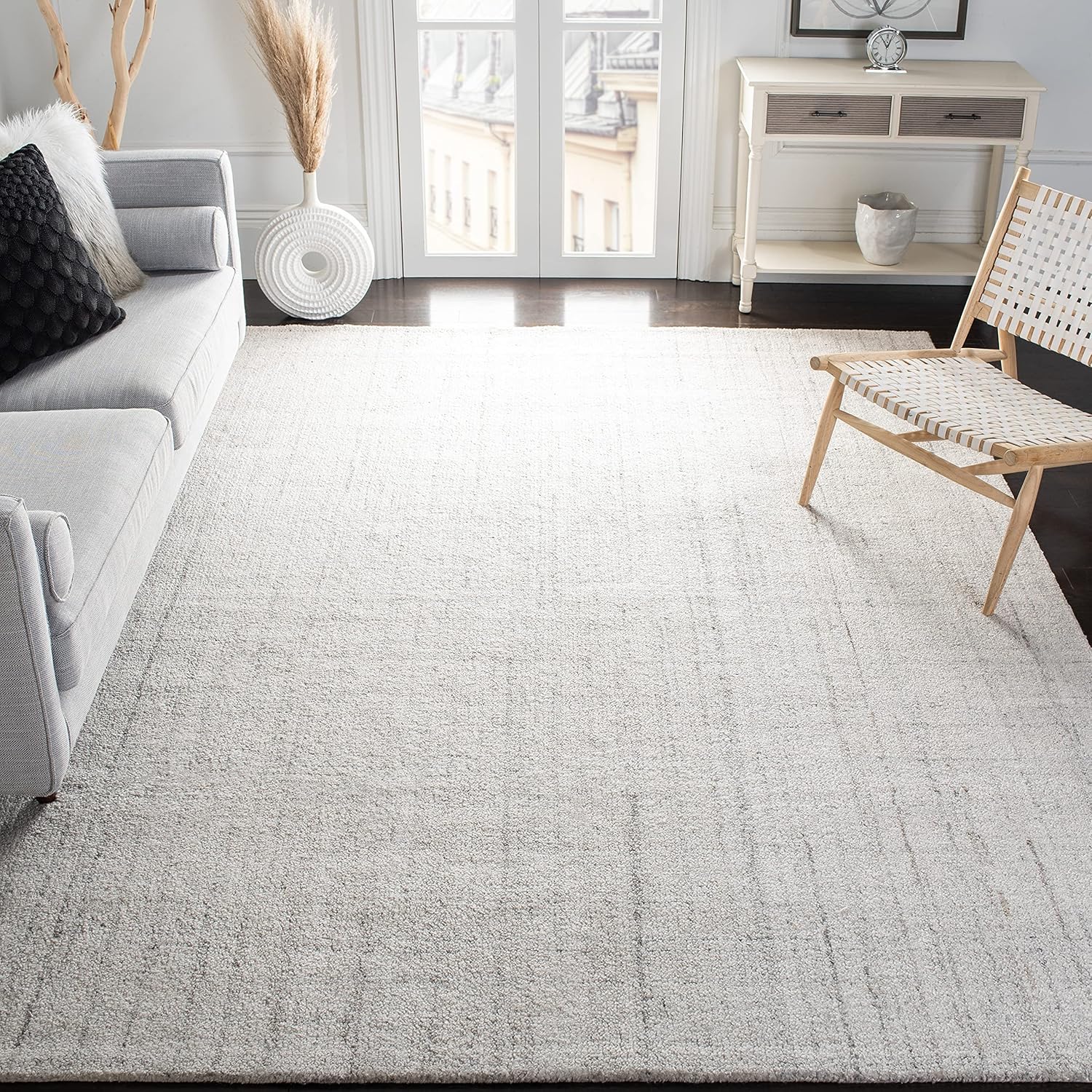 SAFAVIEH Abstract Collection X-Large Area Rug - 11' x 15', Light Grey, Handmade Wool & Viscose, Ideal for High Traffic Areas in Living Room, Bedroom (ABT141E)