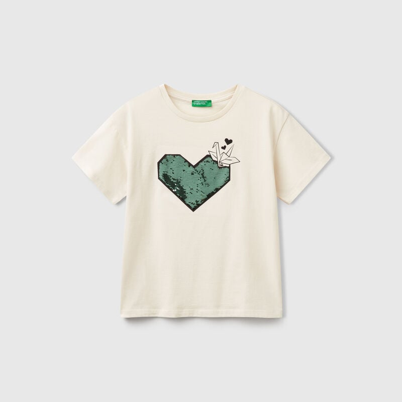 T-shirt with print and sequins