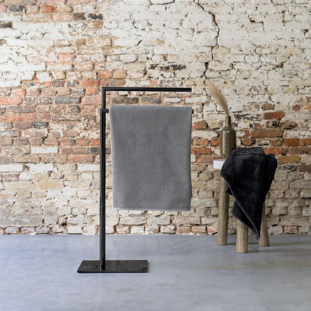 Sealskin Tube Vrijstaand 2-armig Handdoekrek - Zwart