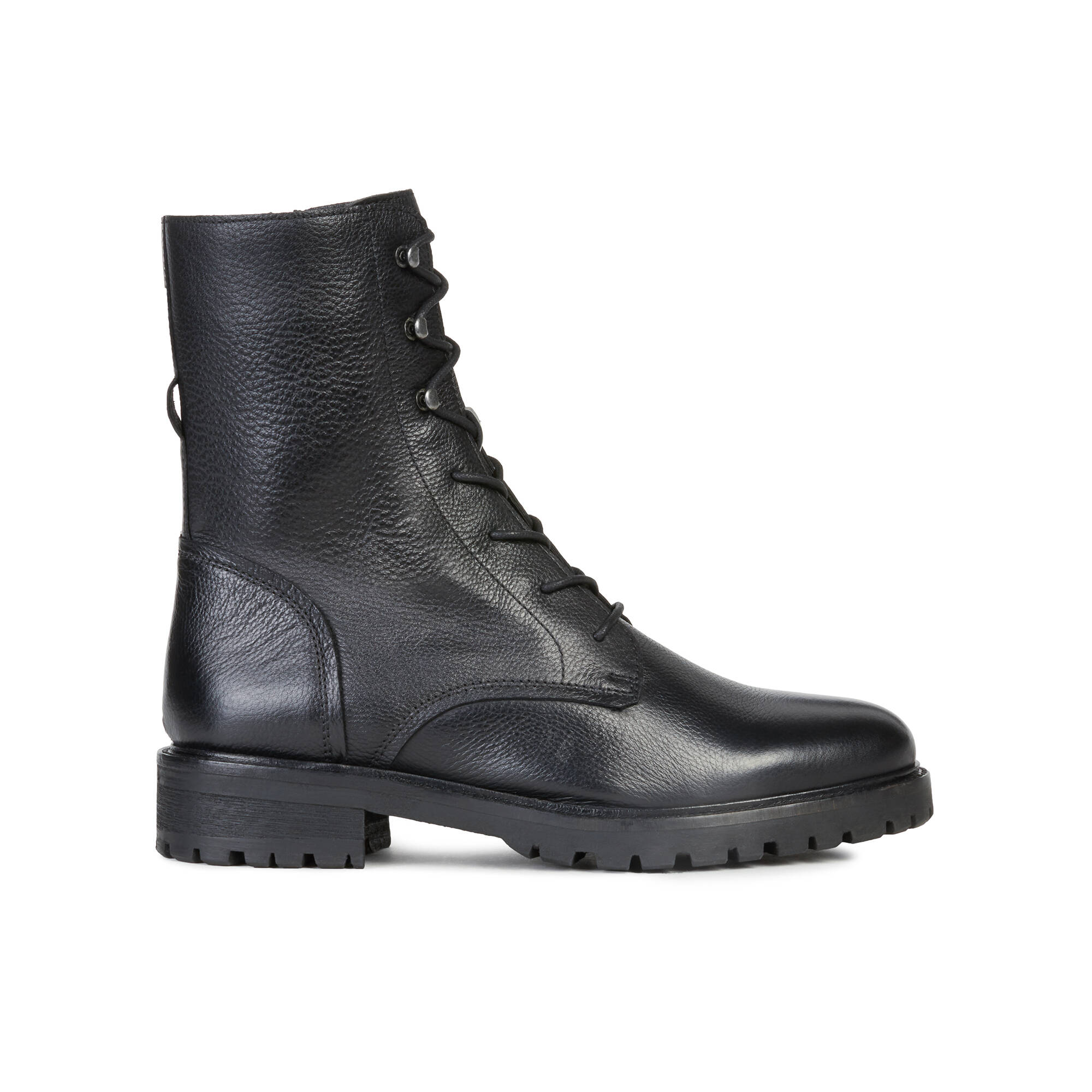 Boots noir semelle crantée dessus cuir