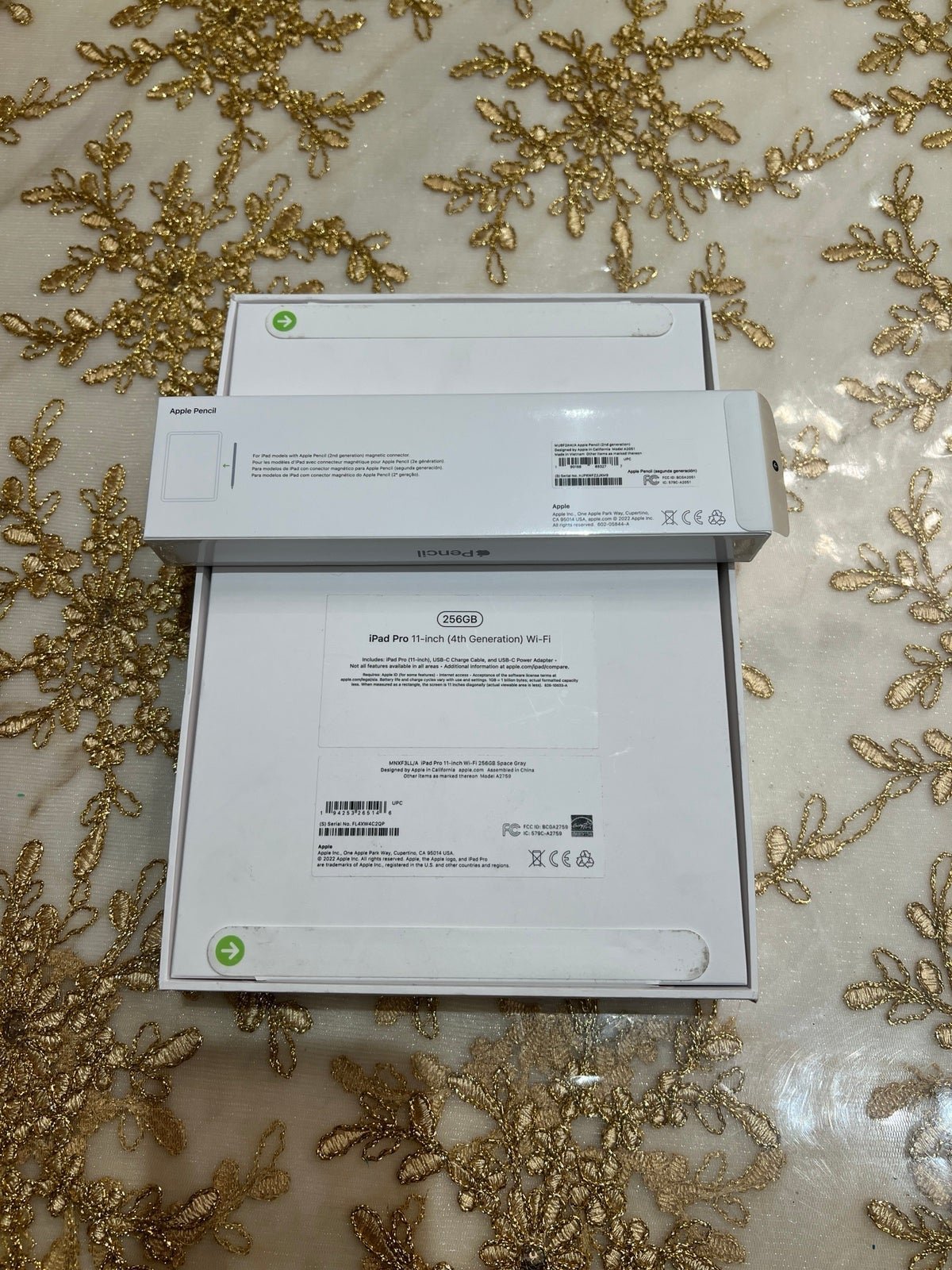 Brand New Apple ipad pro 11 inch 4th gen 256gb WiFi with Apple Pencil 2nd gen