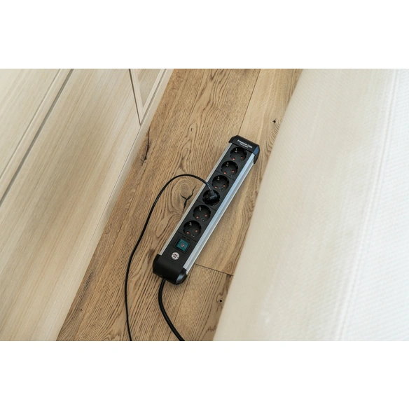 Premium-Alu-Line Steckdosenleiste mit Schalter 6-fach 3m