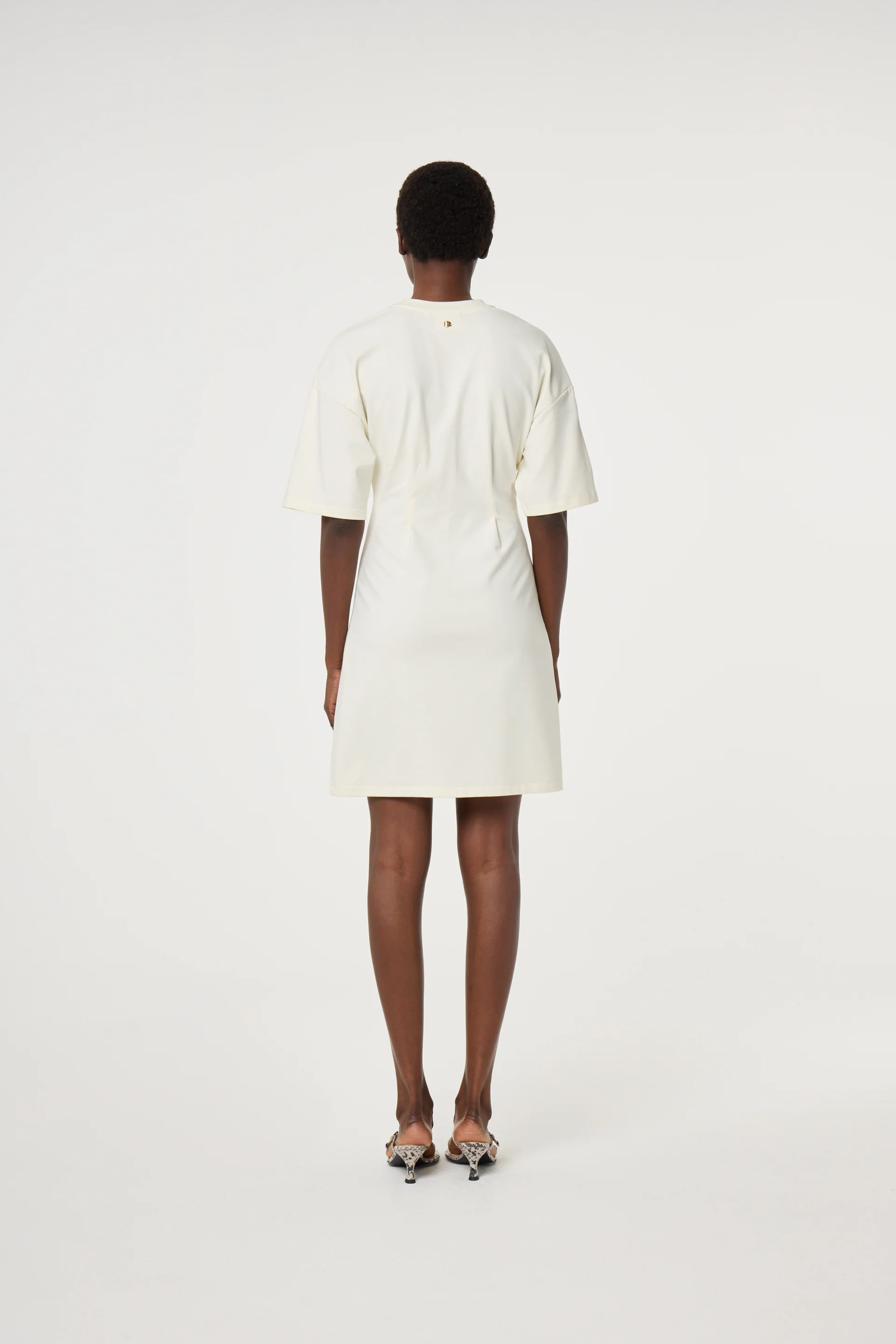 Astan Dress | Cosy White