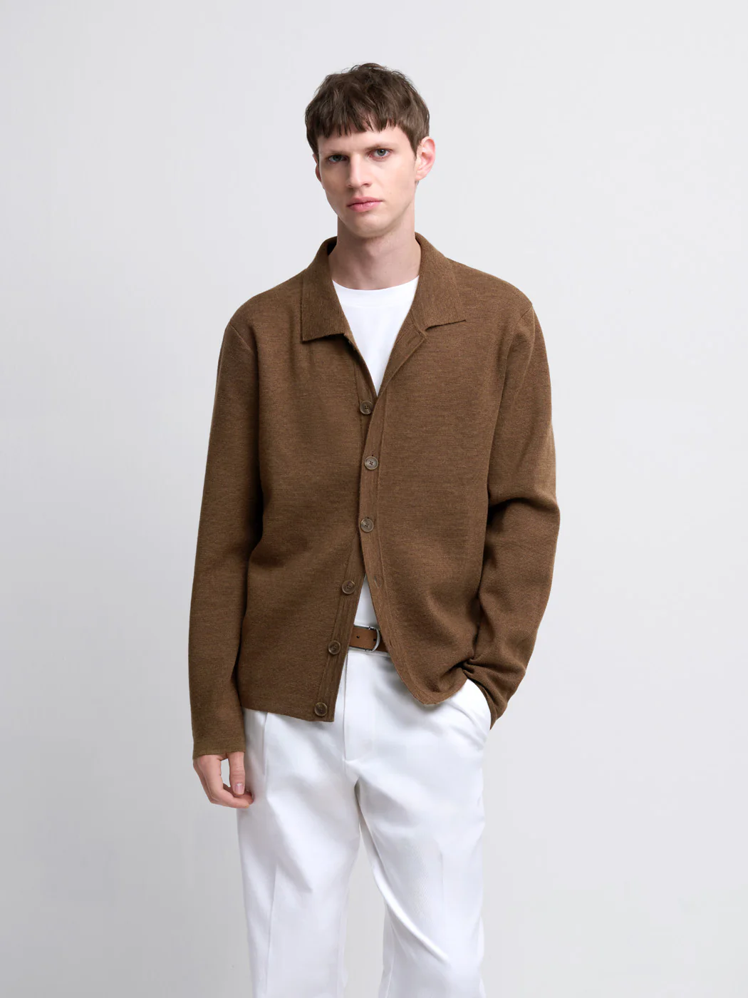 Cardigan boutonné col chemise