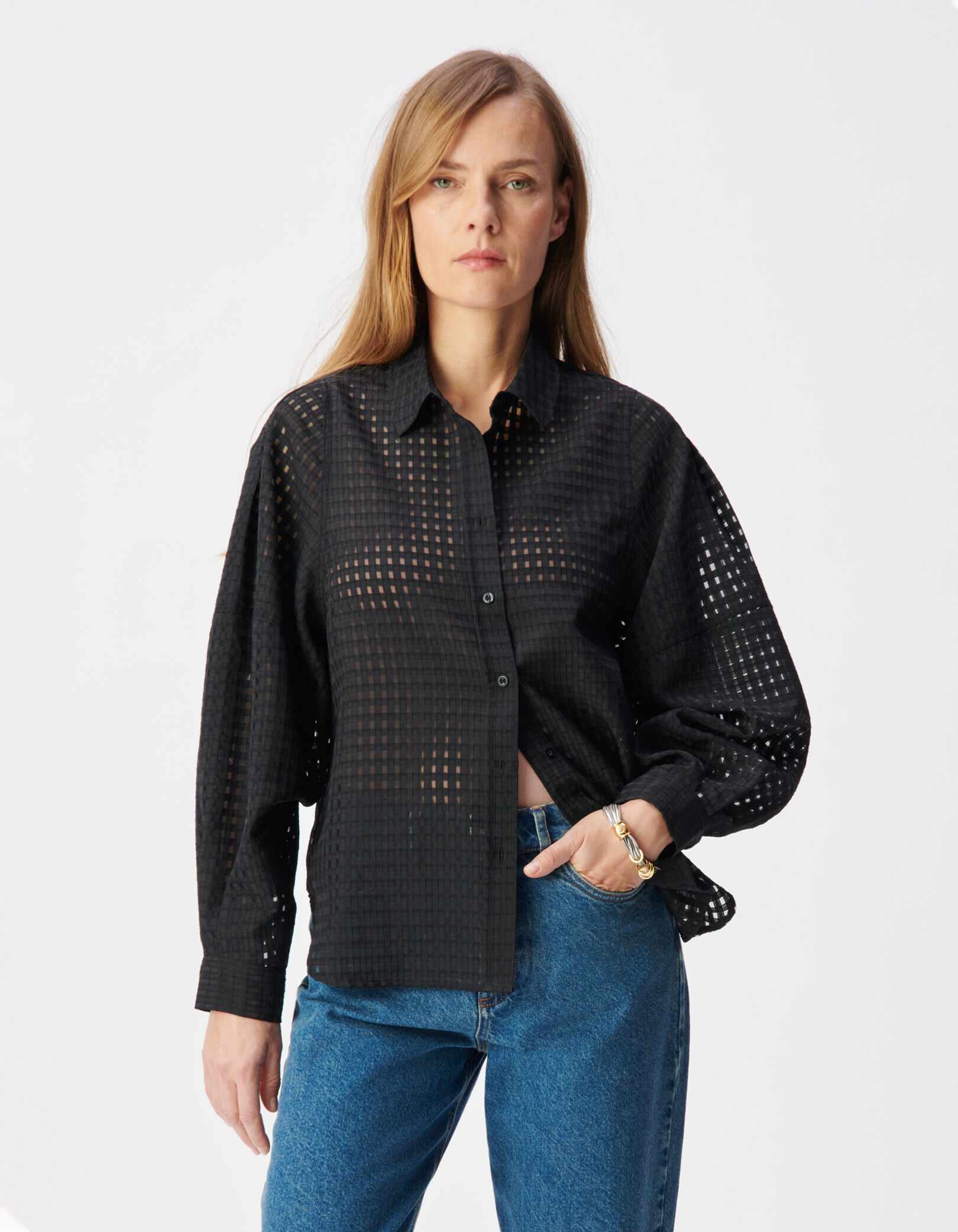 Chemise noire motif carreaux ajourés Femme