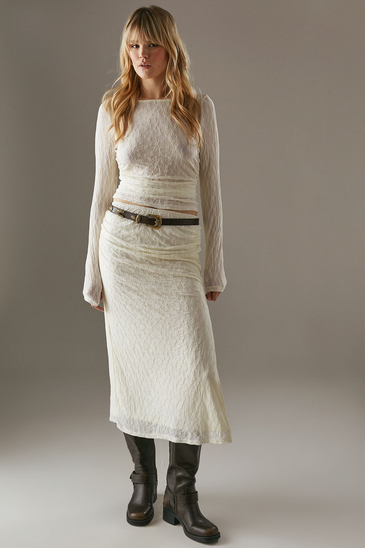 Warehouse Lace Fitted Midaxi Skirt