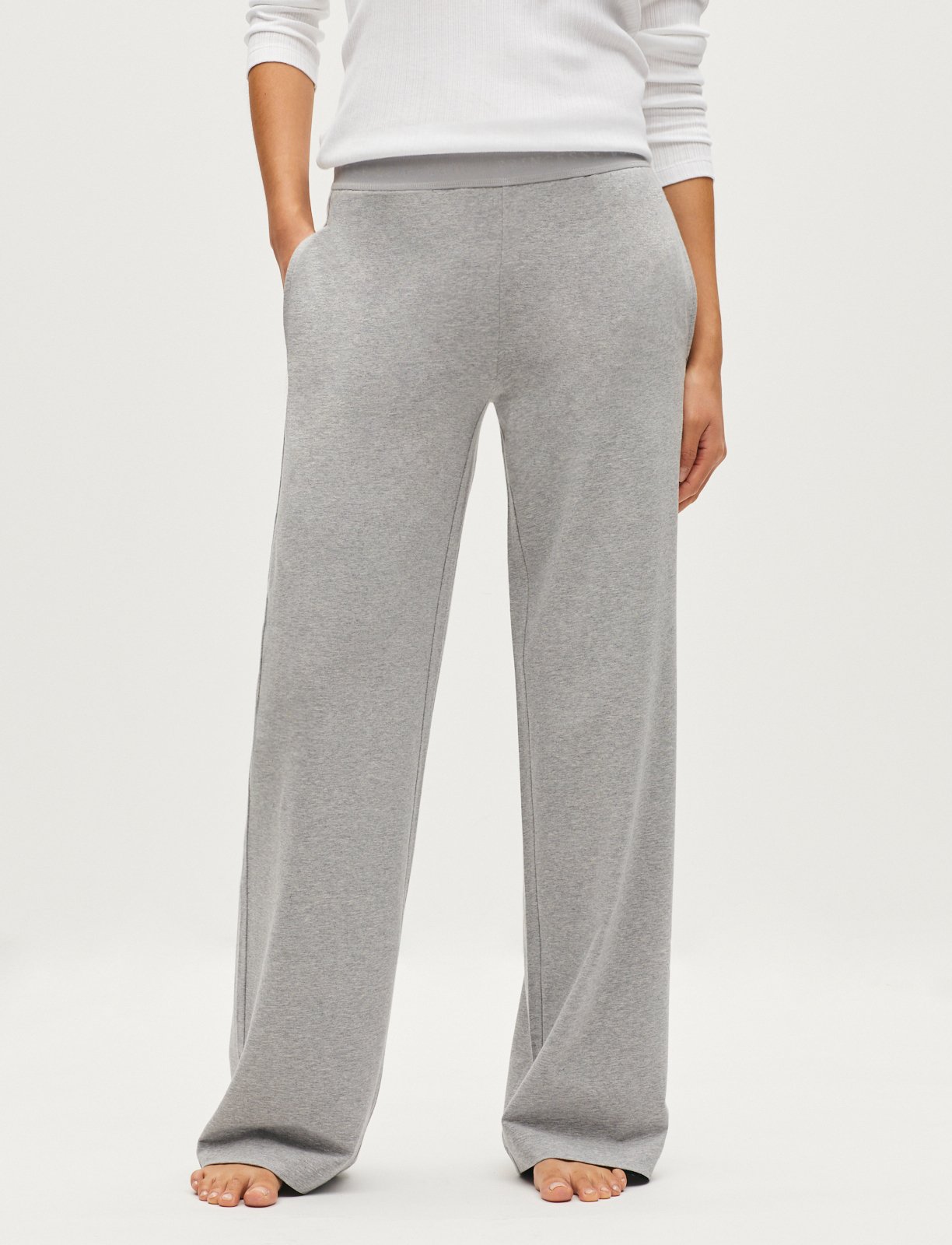 Pantalon ESSENTIEL FLAT
