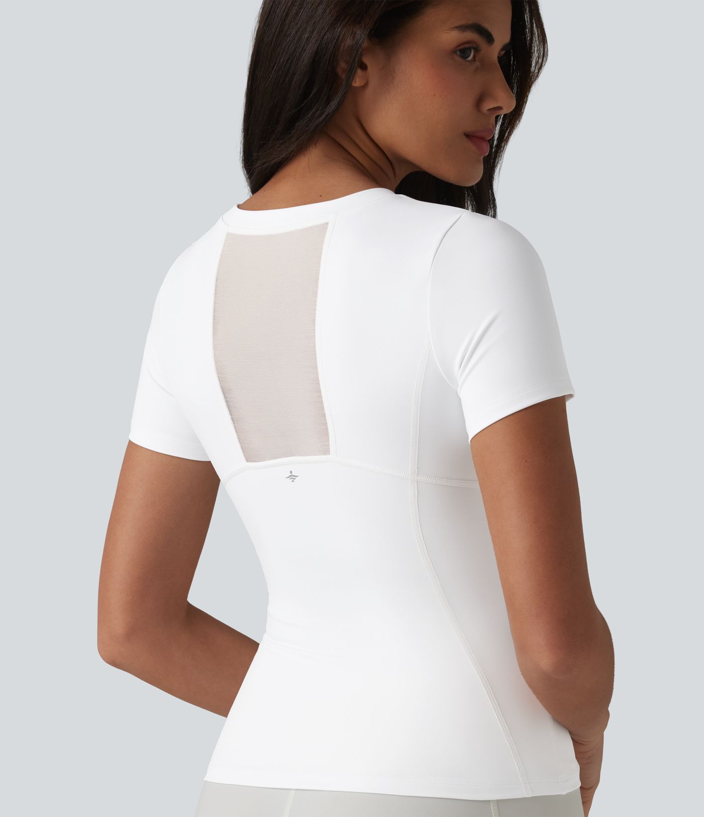 Haut de sport yoga SoftlyZero™ Airy col rond manches courtes mesh contrastant effet frais InstantCool, protection solaire UPF50
