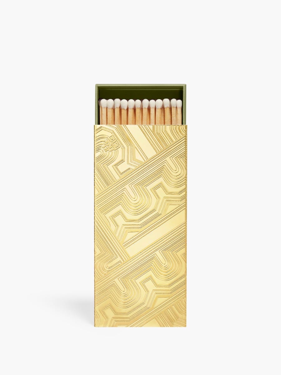 Basile Engraved Sleeve