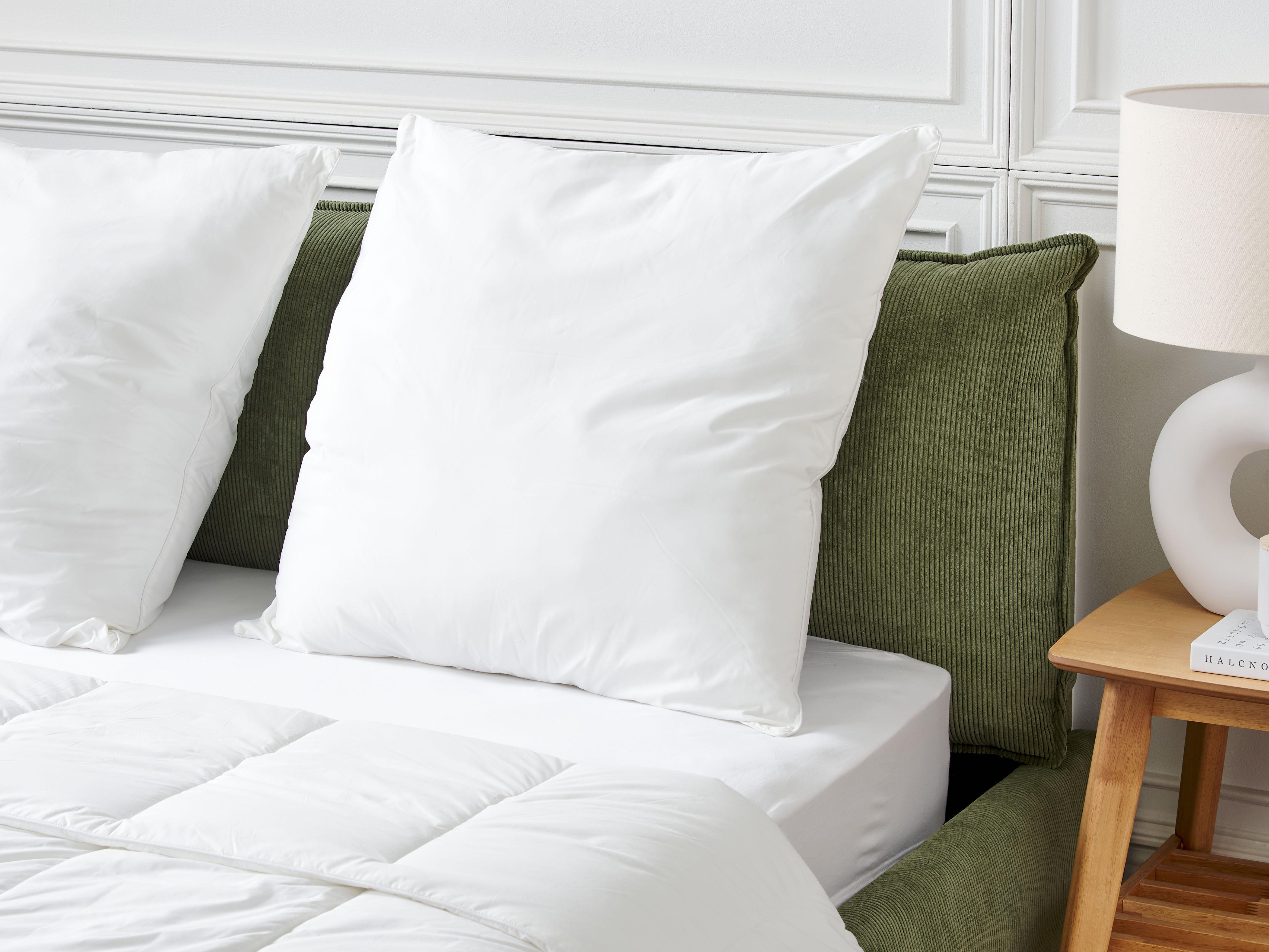 Bed Pillow TRIGLAV Low Polyester 80 x 80 cm White