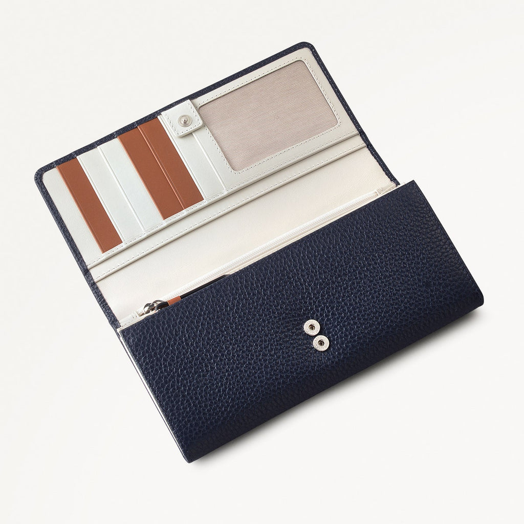 Loyal Radley - Extra Large Flapover Matinee