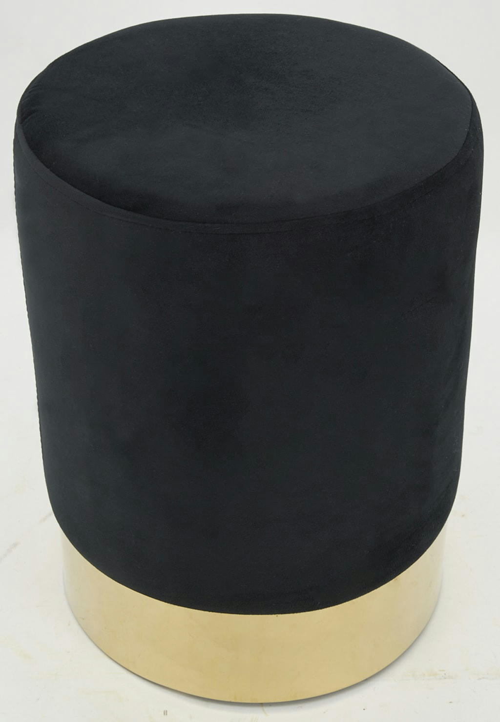 - Pouf en velours et métal doré noir