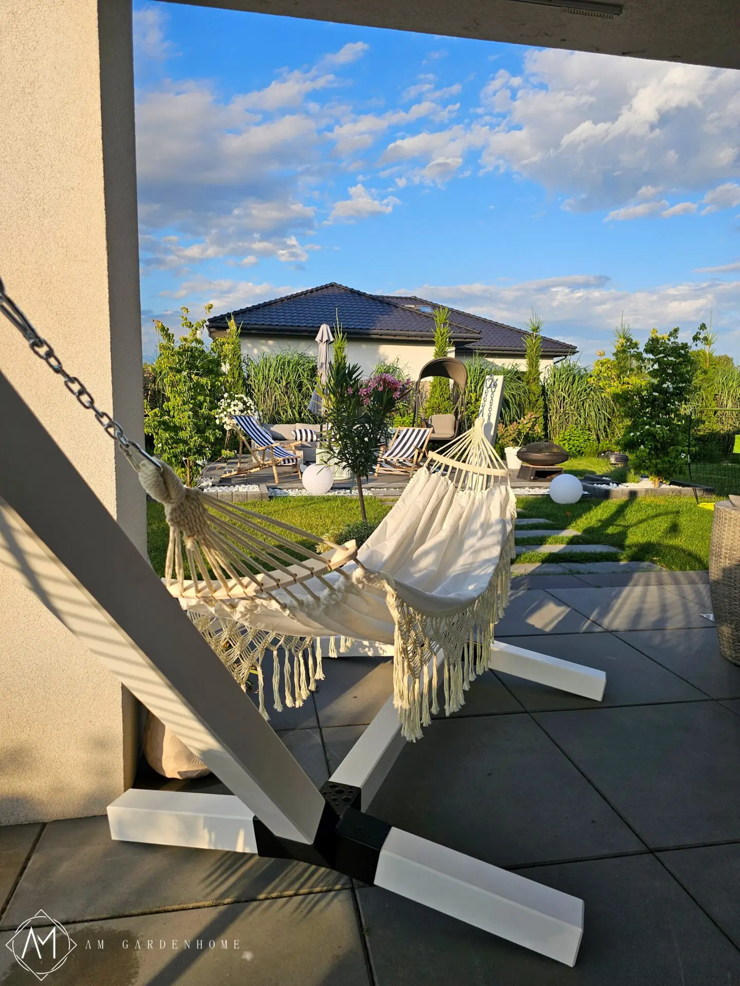 Stelaż TEAK lub WHITE + Hamak bawełniany boho makrama Z DRĄŻKAMI ROZPOROWYMI