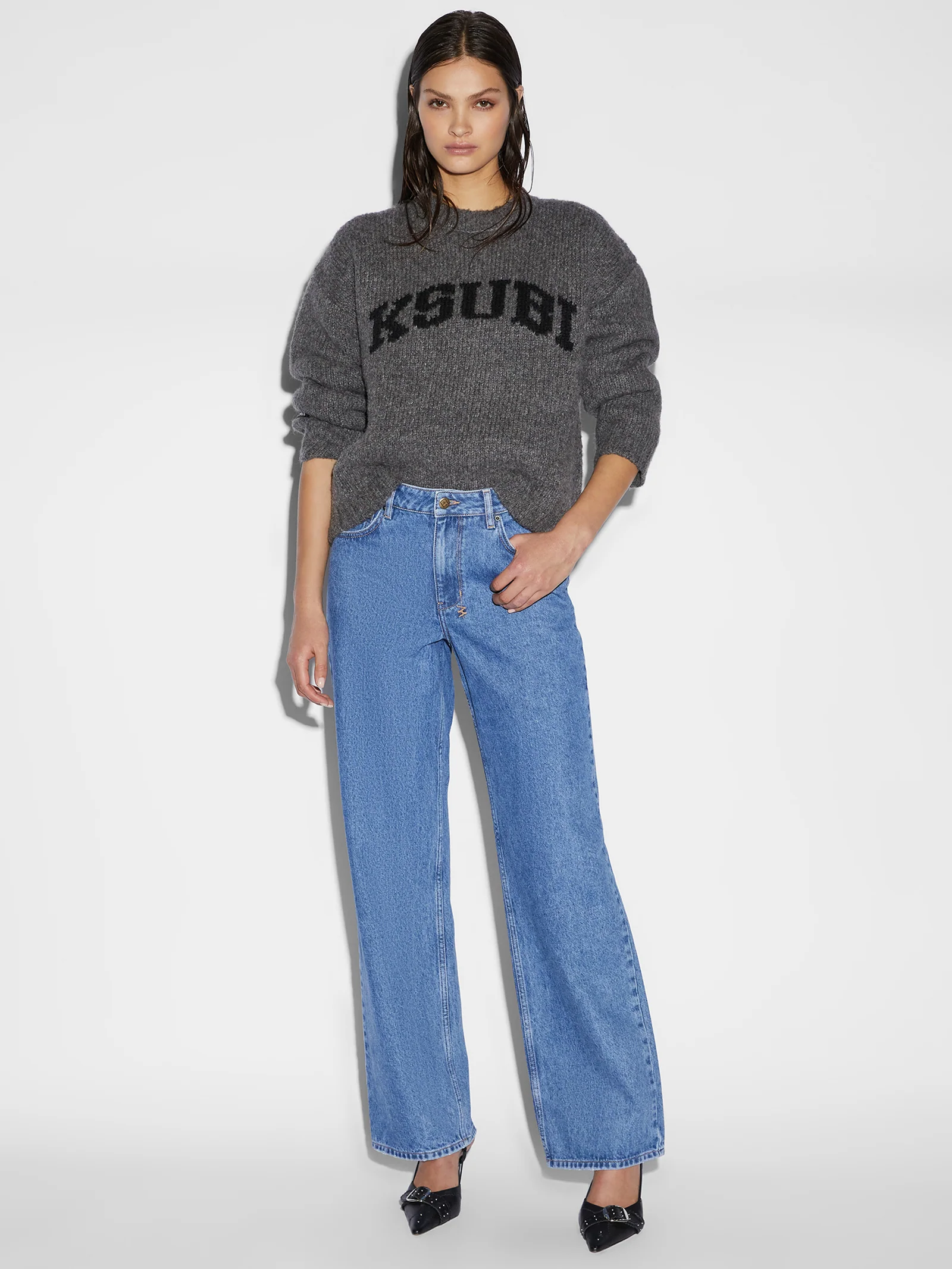 Moment Sweater Charcoal