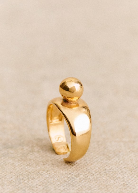 Gemma Ring