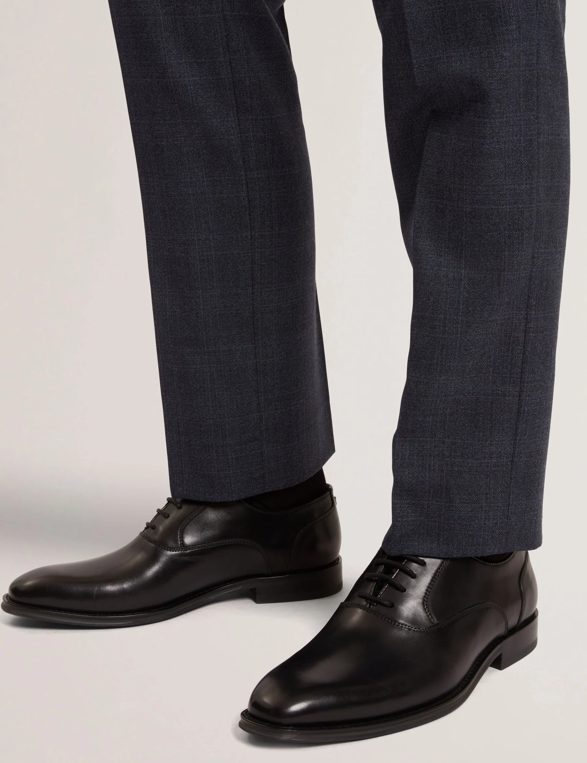 WYLDEN | BLACK