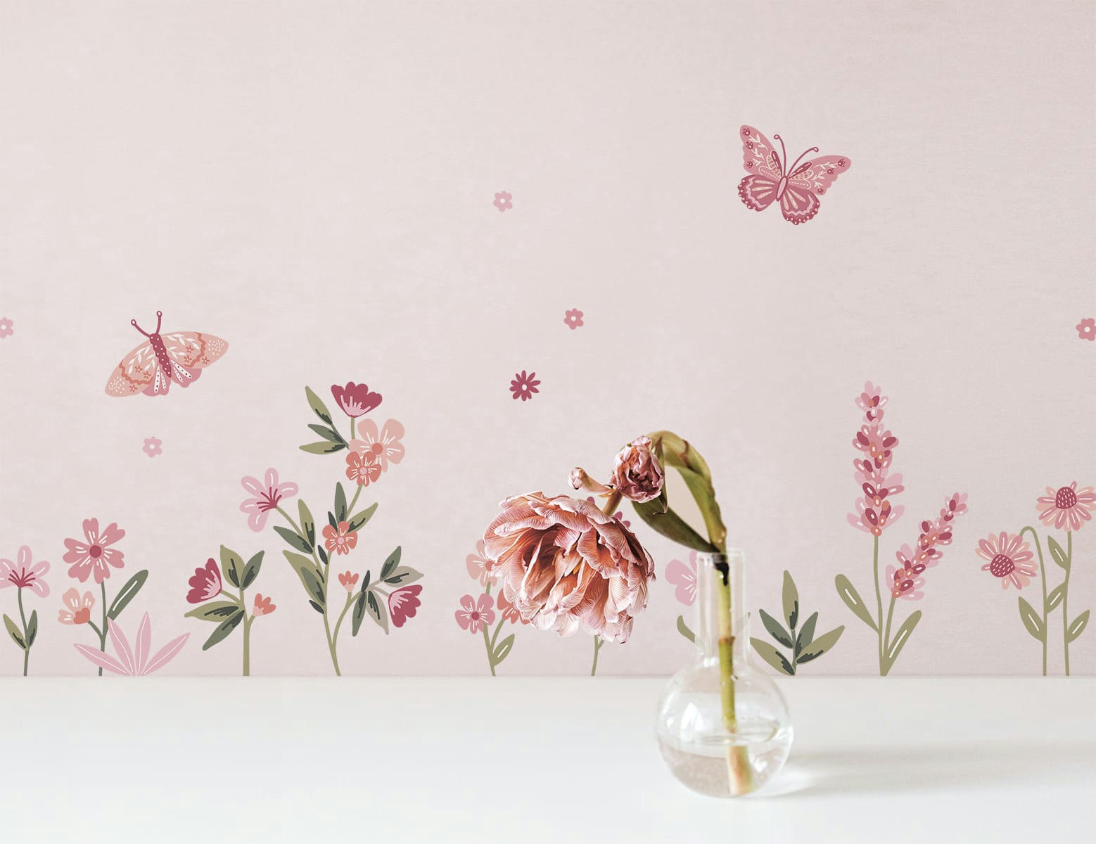 MAGENTA - Stickers muraux fleurs et papillons en vinyle mat rose