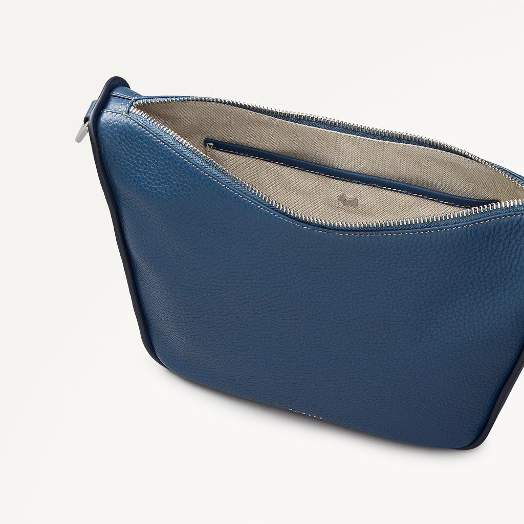 Oak Street - Medium Ziptop Cross Body