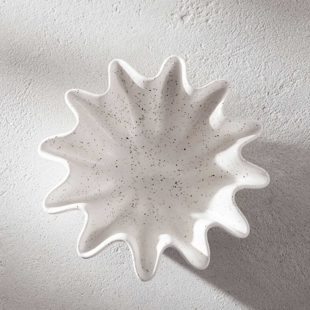 Misa dekoracyjna EVANIA ceramiczna biała 19x19x6 cm