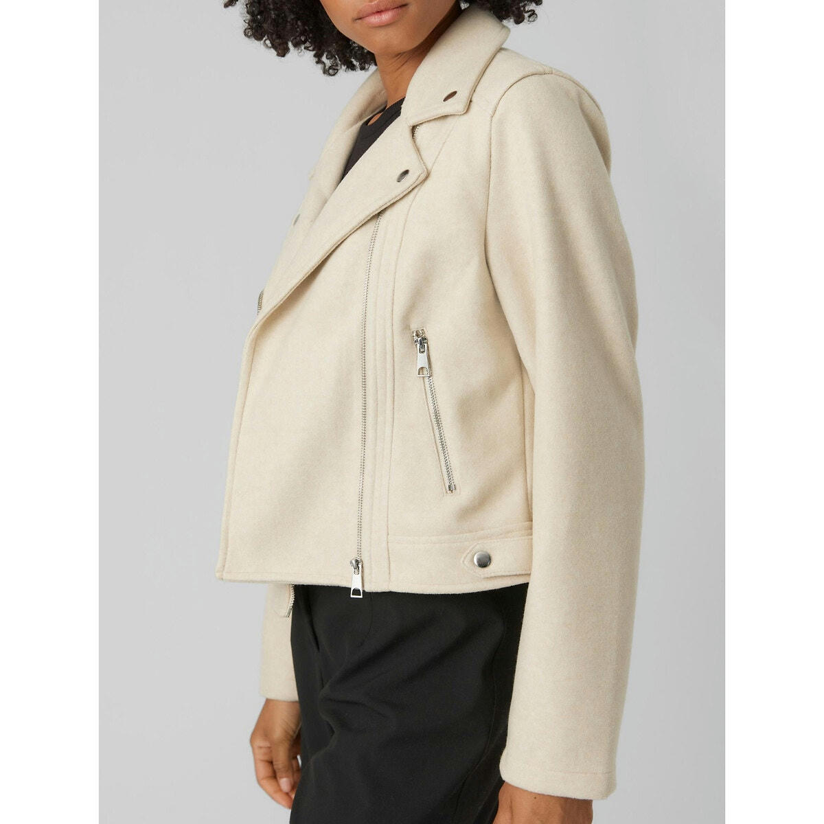 Blouson court zippé