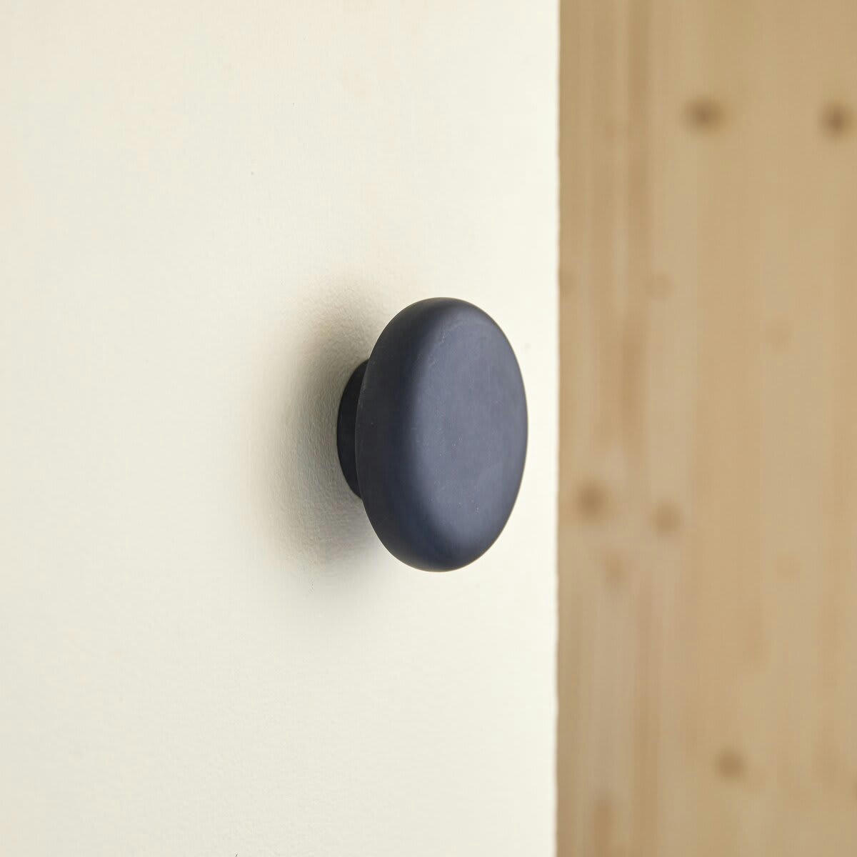 EDA - Patère en terrazzo, black