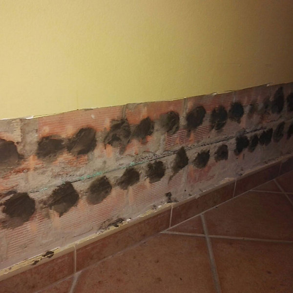 Mortier à prise rapide (20 kg) - Pour les réparations, même sur surfaces humides et fuites. Séchage quasi immédiat