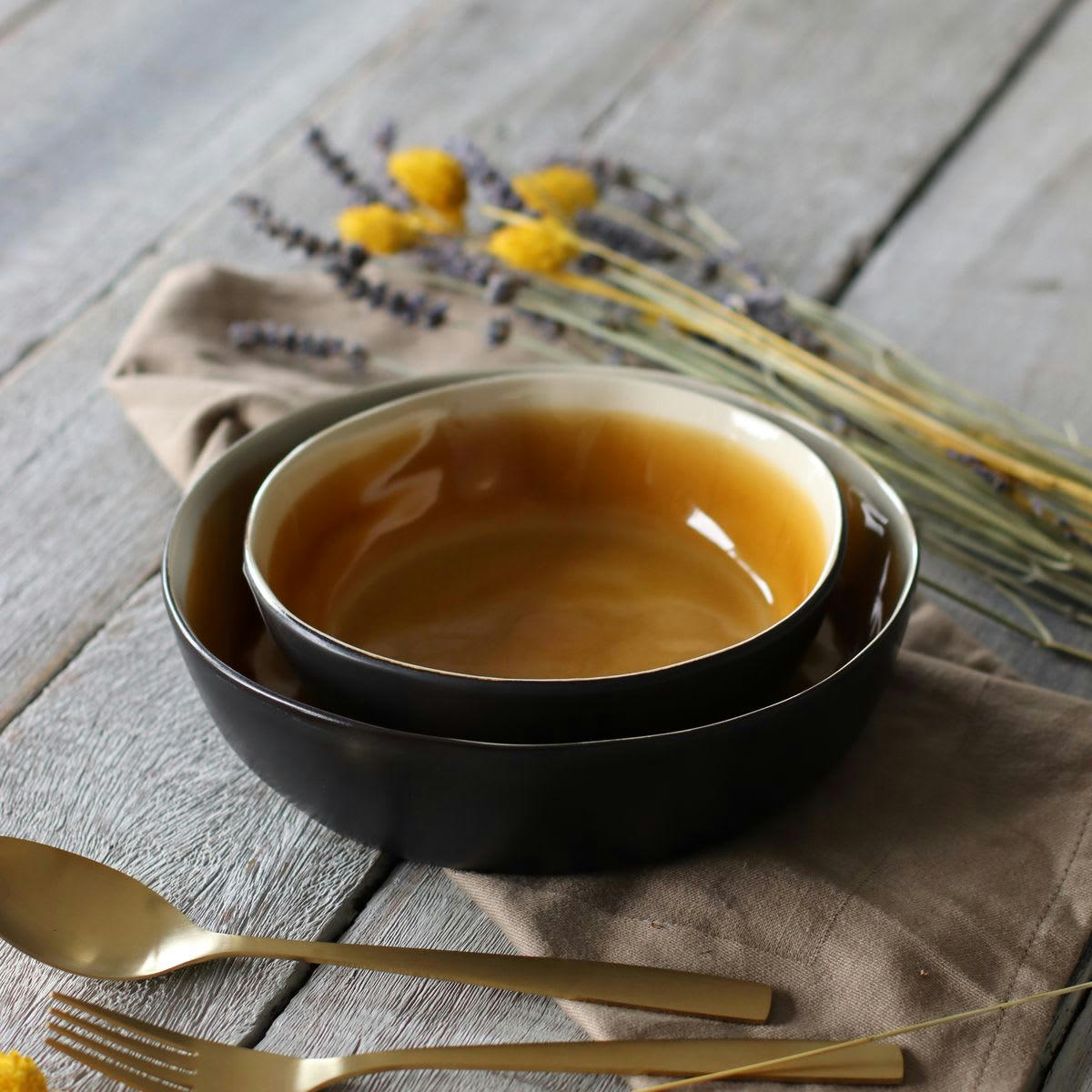 BALATA - Lot de 6 assiettes coupes en grès jaune 20cm