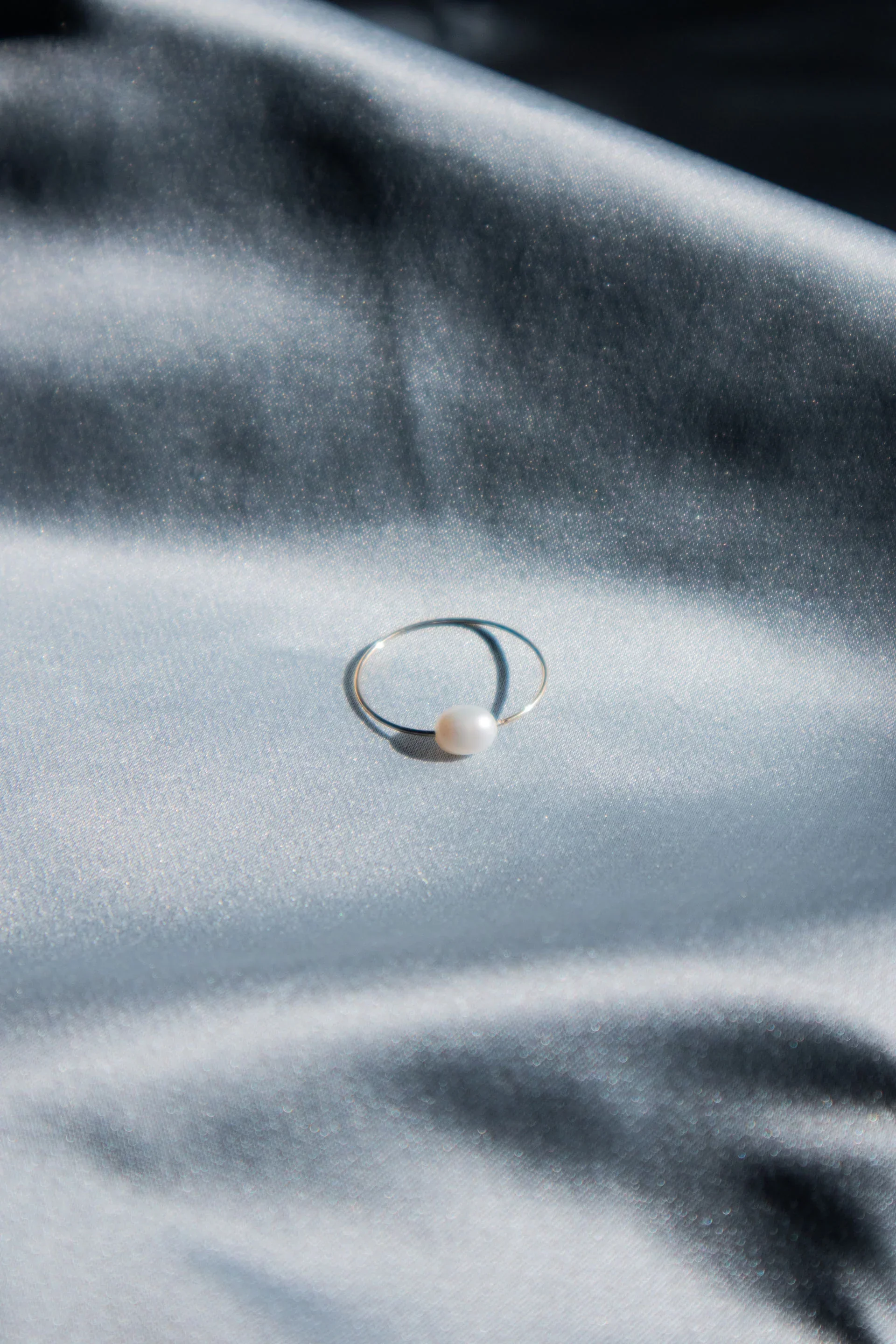 Eden — Freshwater Pearl Skinny Gold Ring