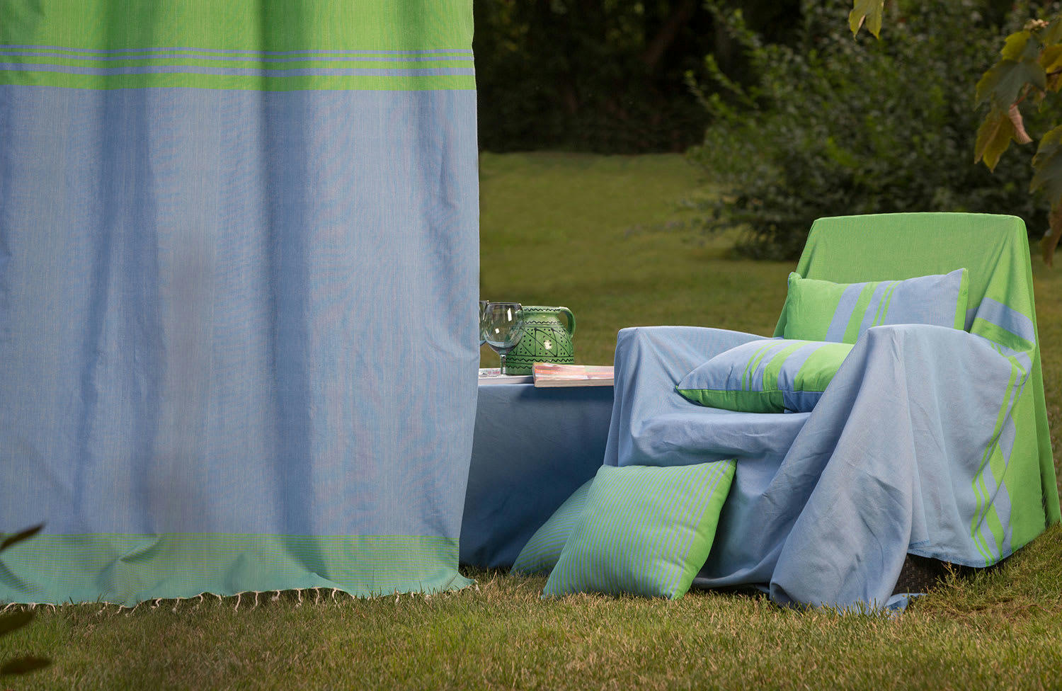 TANGER - Rideau ajustable coton rayures vert et bleu 140 x 250 à 280