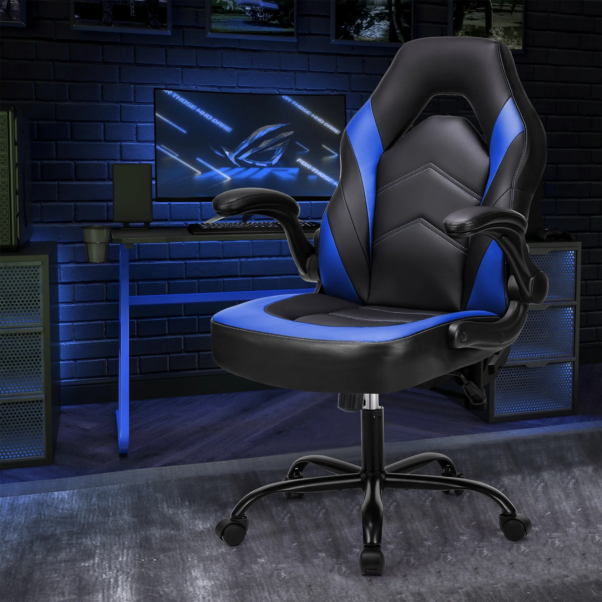Comfortable Ergonomic Gaming Chair with Lumbar Support and Adjustable Armrests