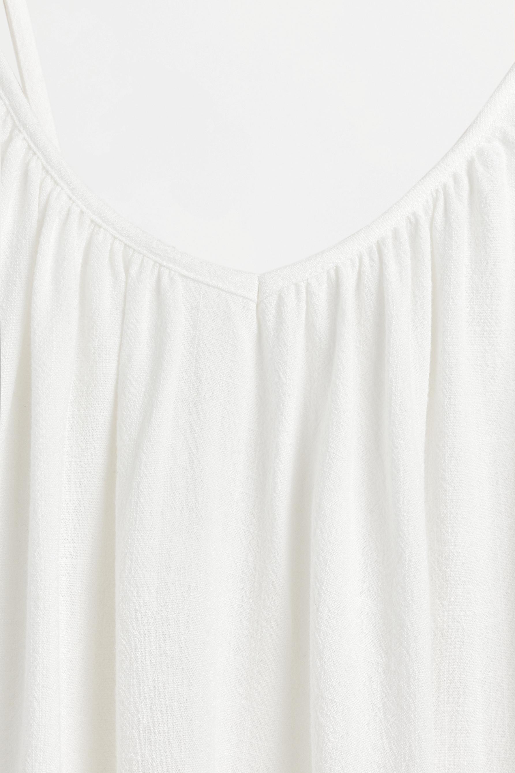 Vestido corto fluido