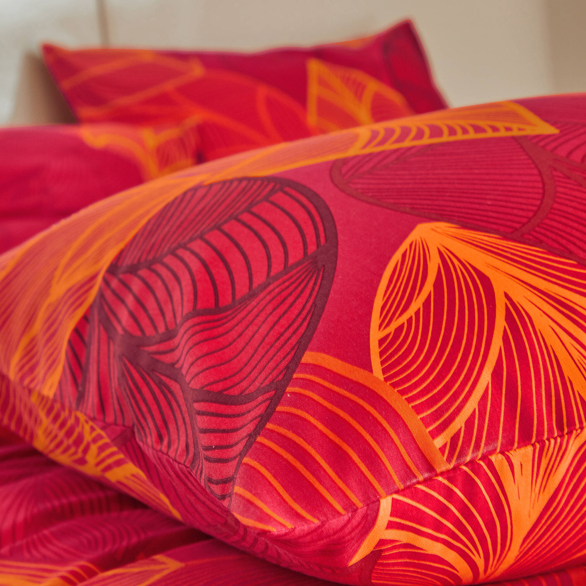 Linge de lit Elsa en polycoton à motifs feuilles