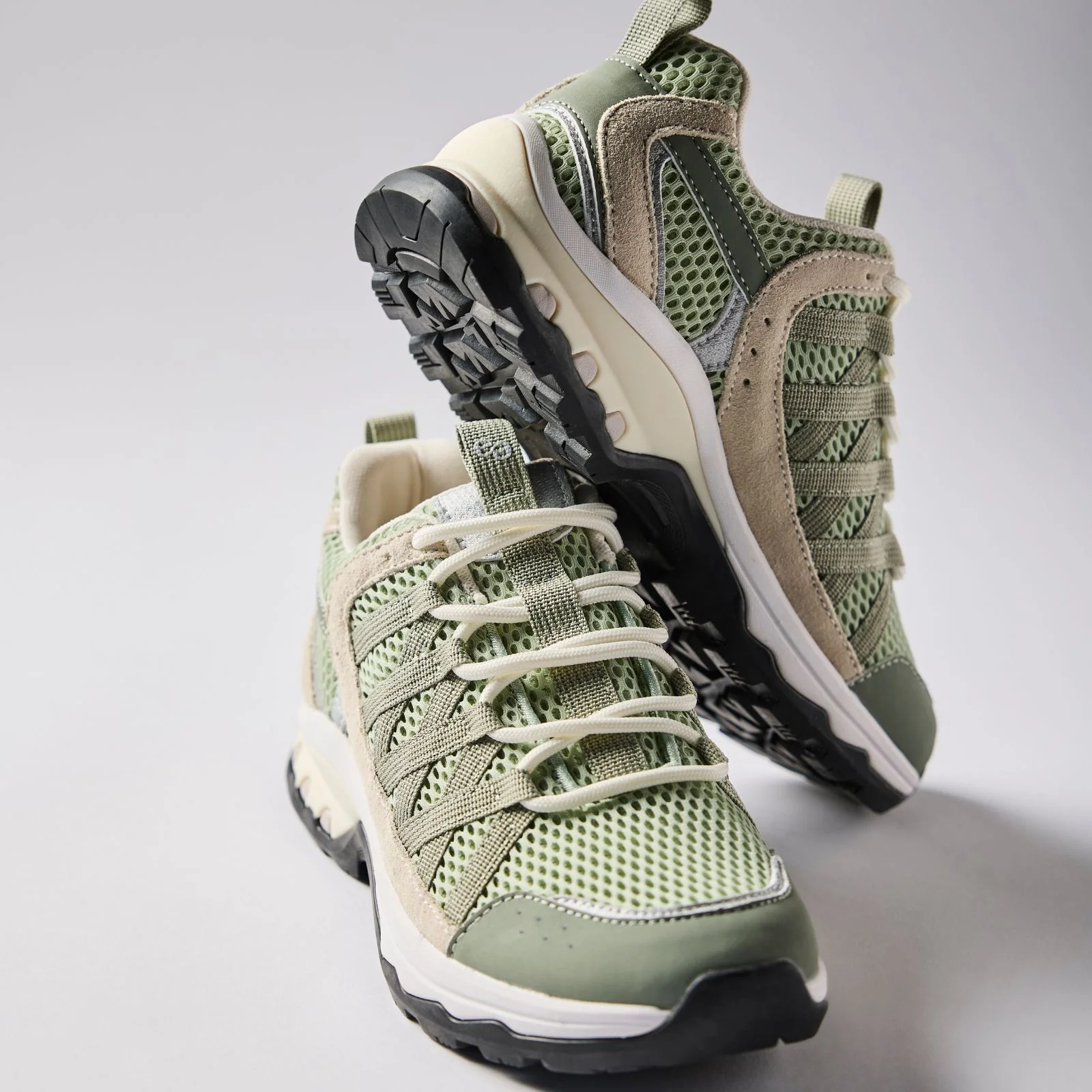 LONDON LOURDES - MINT