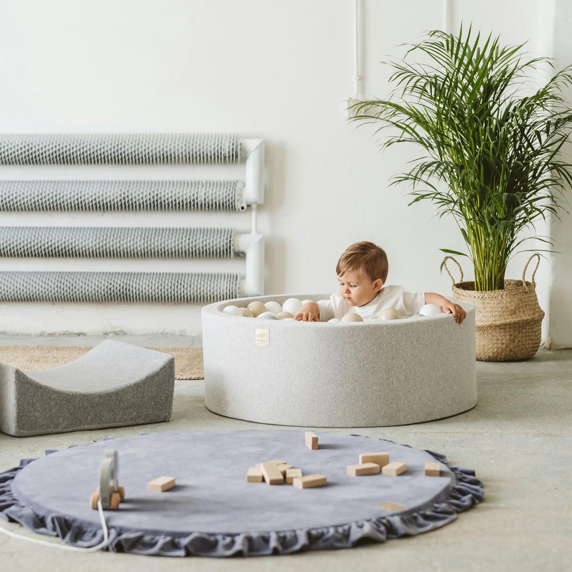 - Piscine sèche ronde 90x30cm pour enfant sans boules Coton Noir