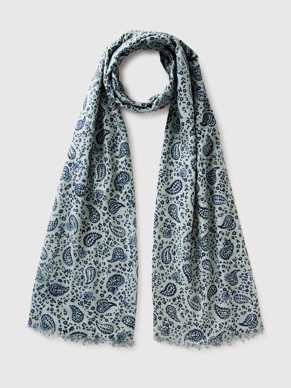 Patterned viscose scarf