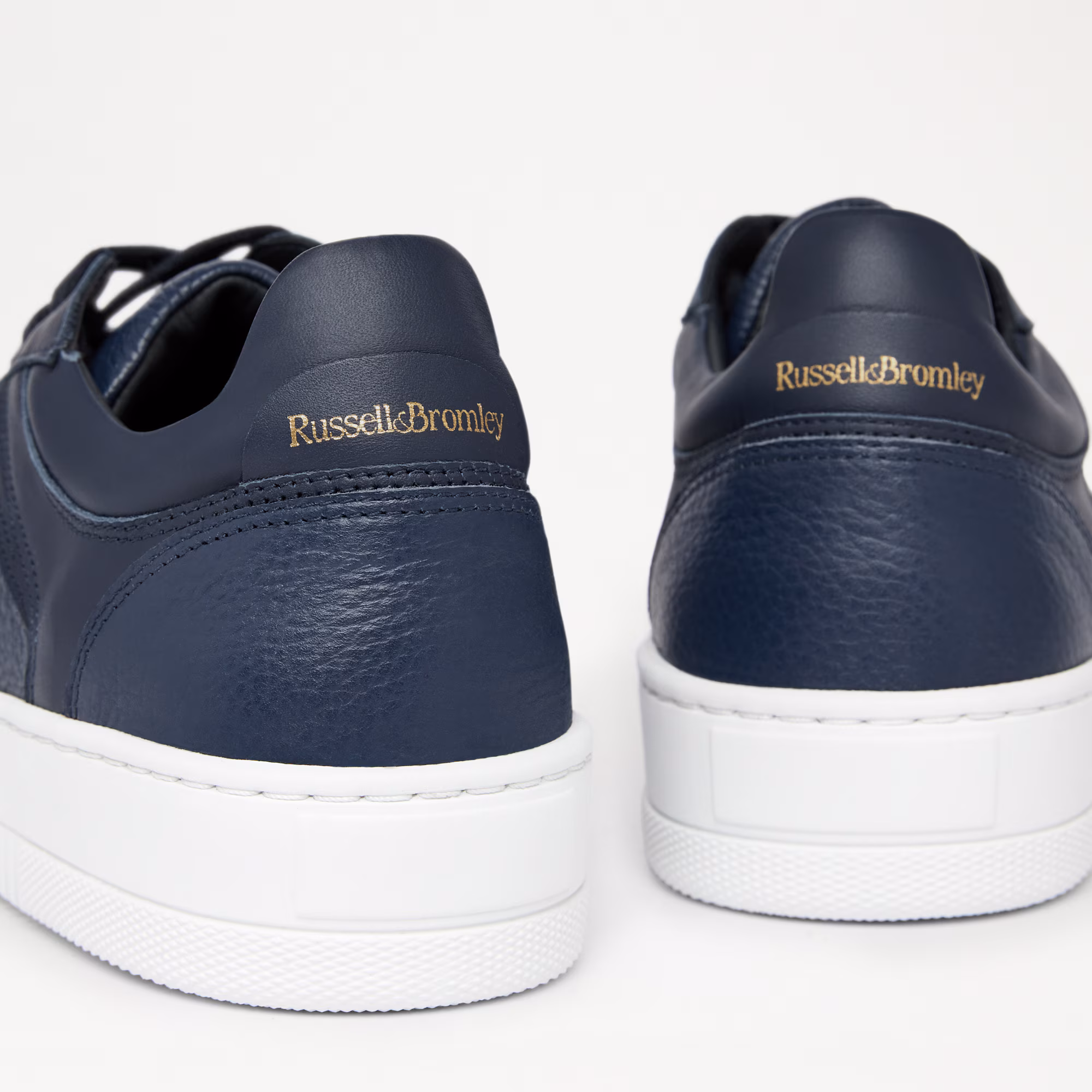 Newton<br>Oxford Lace Sneaker