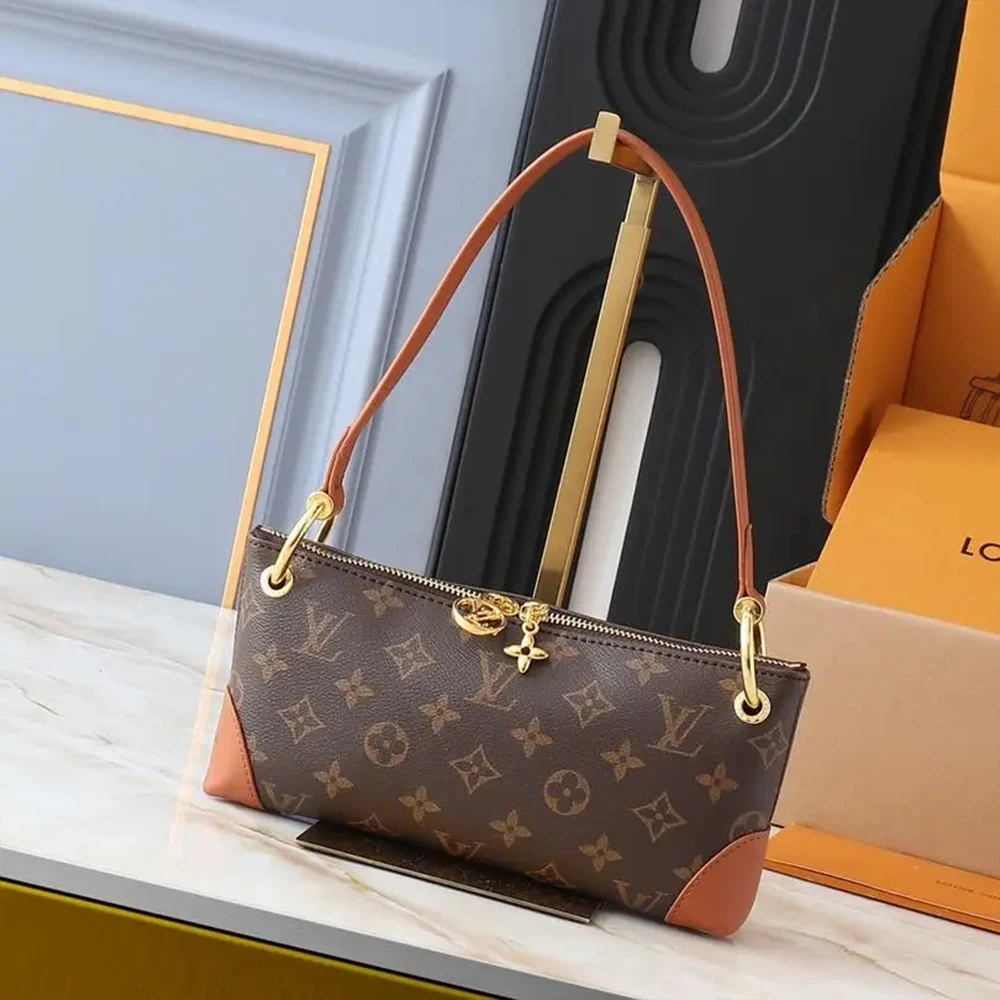 Louis Vuitton LV Pochette Sevres Shoulder Crossbody Bag M12174