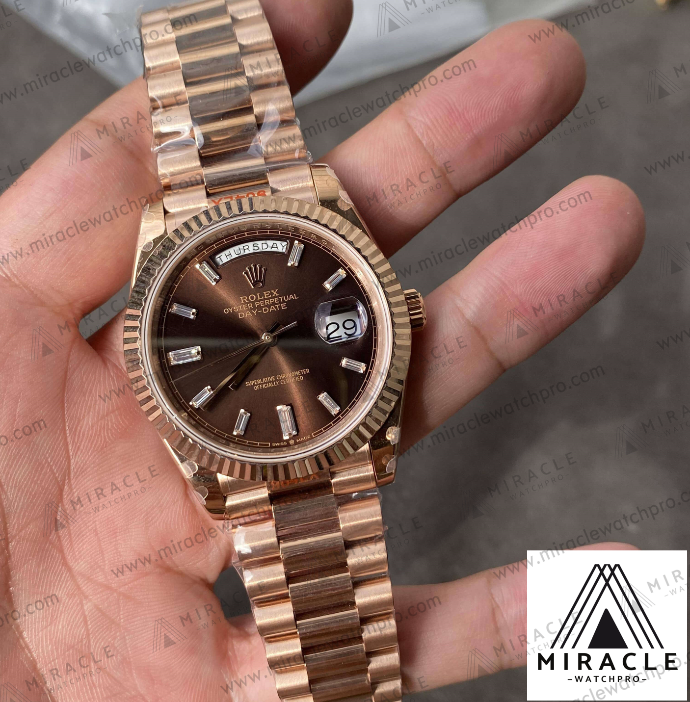 ROLEX-DAY DATE-REF.M228235-0003-ELITE CLONE-40MM-Replica Watch