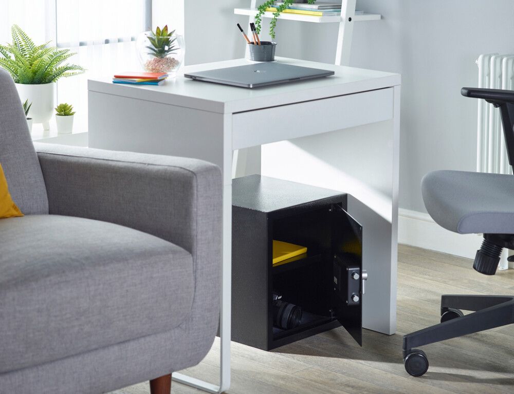 VERDISKAP YALE STANDARD LARGE SVART