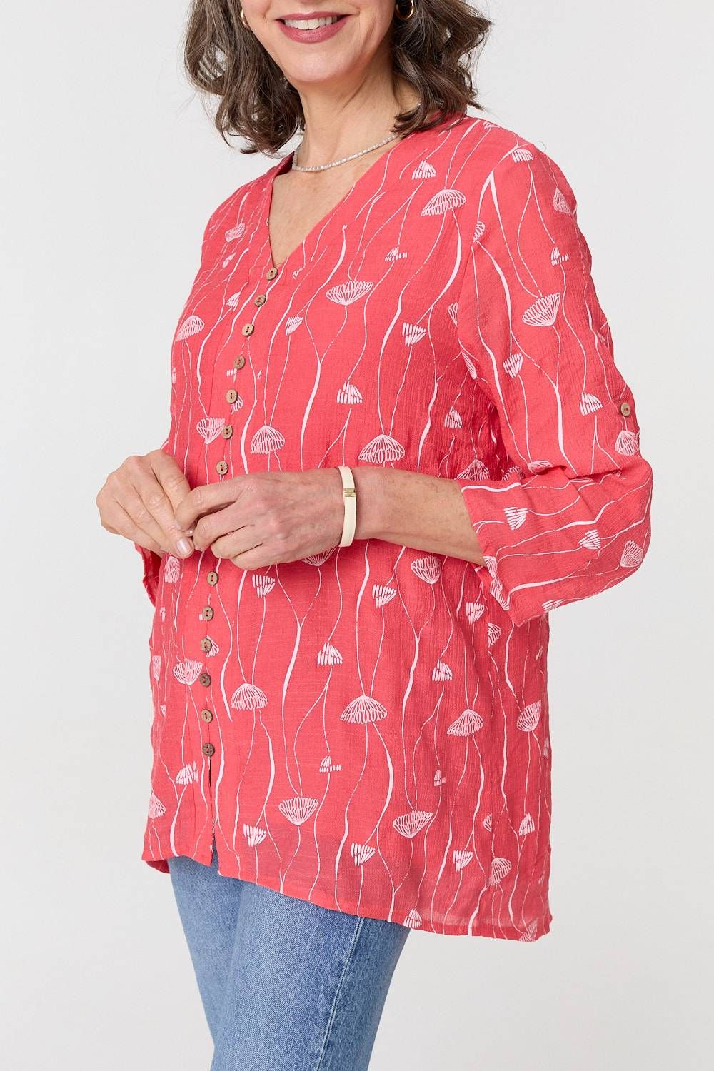 Izabel London Printed Curve Hem V-Neck Tunic Blouse