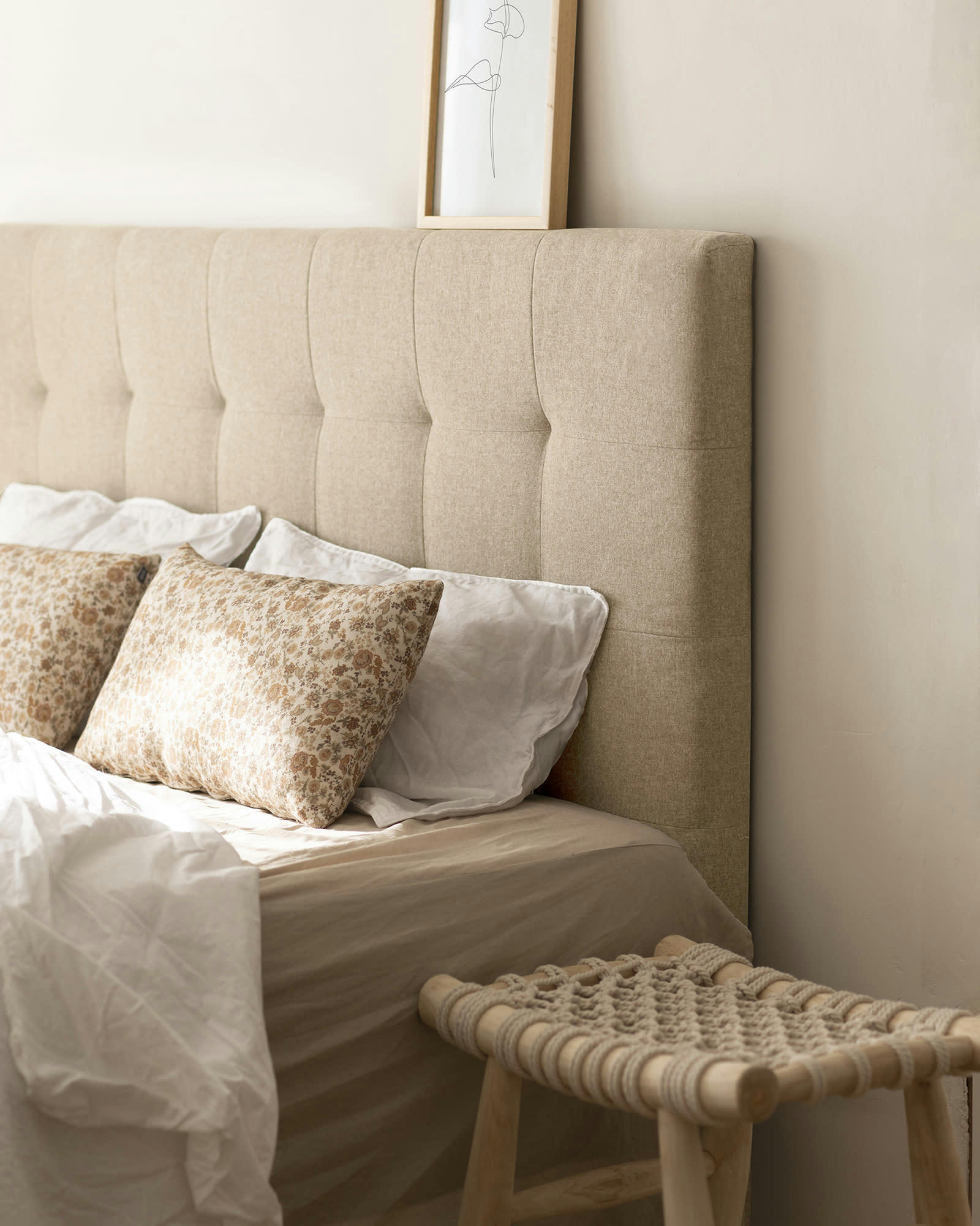 - Tête de lit polyester capitonnée beige 200x80cm